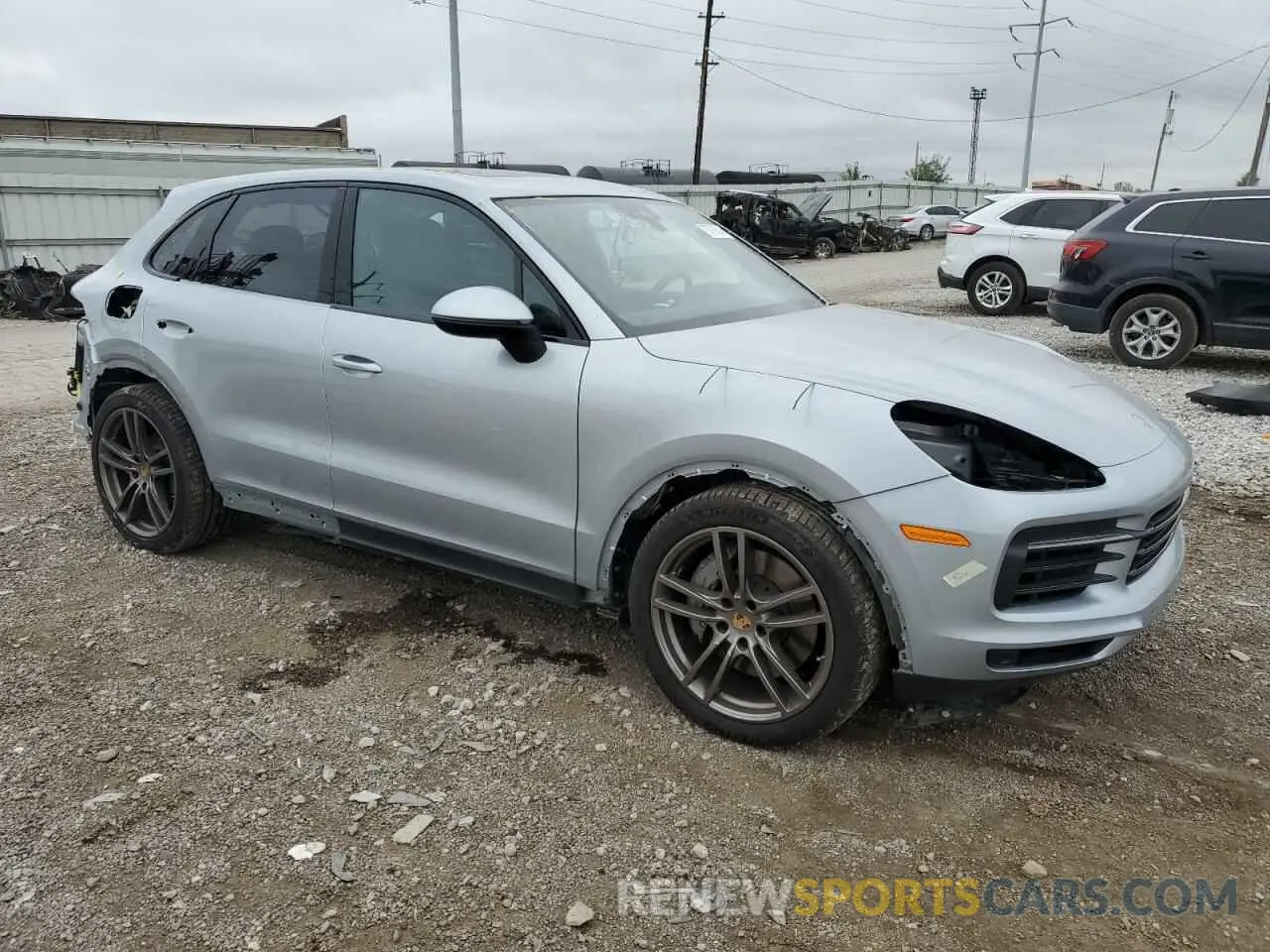 4 Photograph of a damaged car WP1AB2AY8LDA27666 PORSCHE CAYENNE 2020