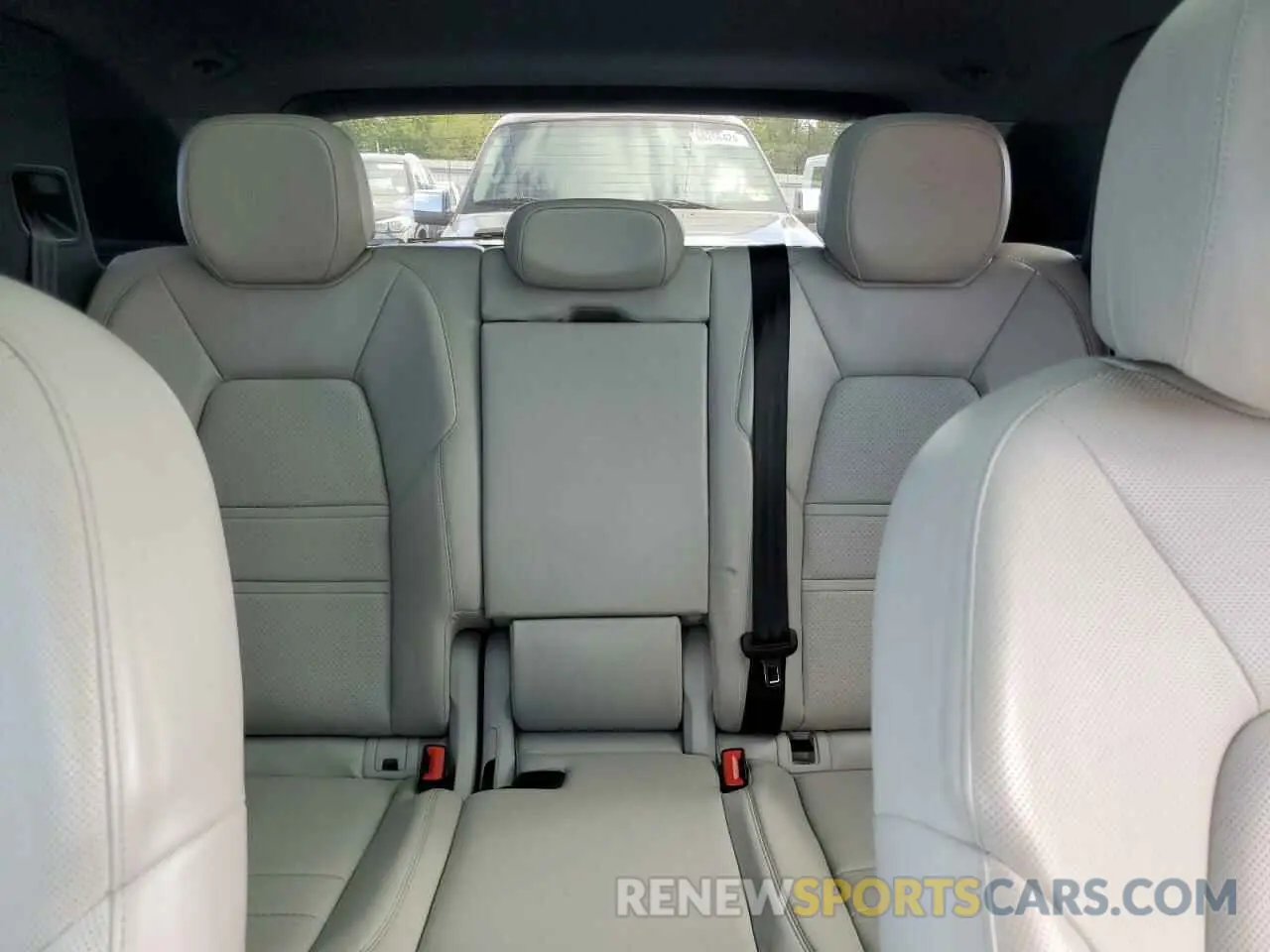 10 Photograph of a damaged car WP1AB2AY8LDA28204 PORSCHE CAYENNE 2020