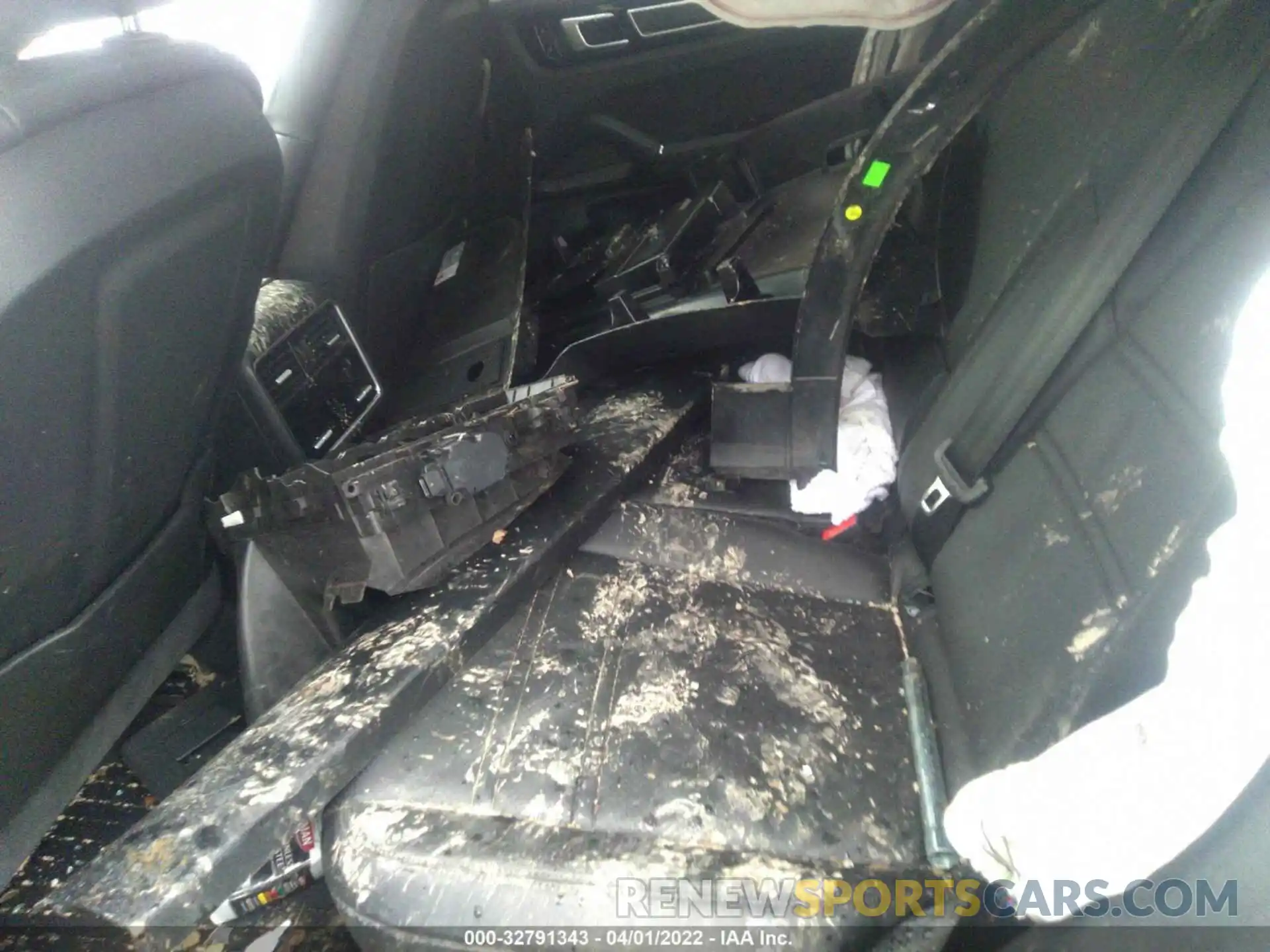 8 Photograph of a damaged car WP1AB2AYXLDA28236 PORSCHE CAYENNE 2020