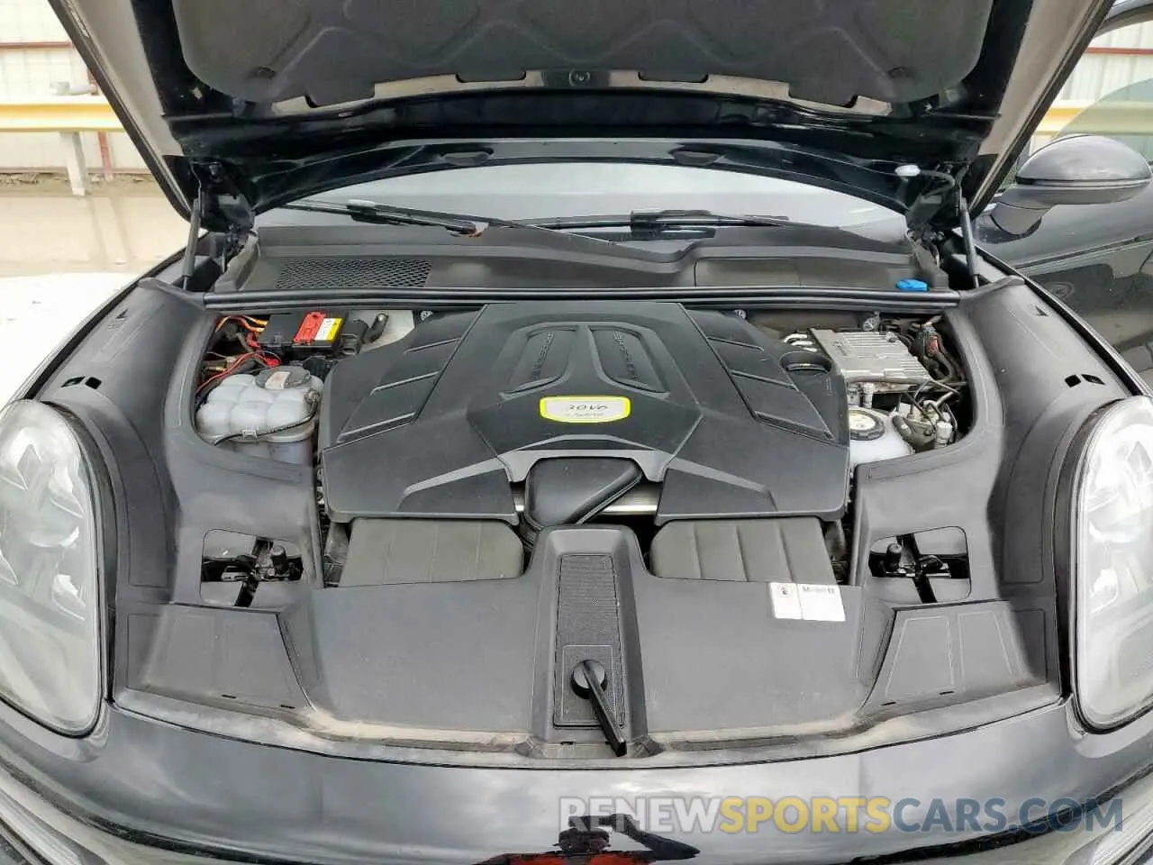 12 Photograph of a damaged car WP1AE2AY4LDA22360 PORSCHE CAYENNE 2020