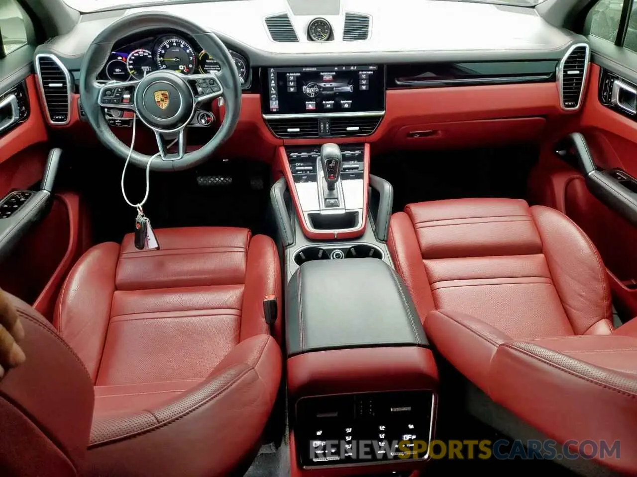 8 Photograph of a damaged car WP1AE2AY4LDA22360 PORSCHE CAYENNE 2020