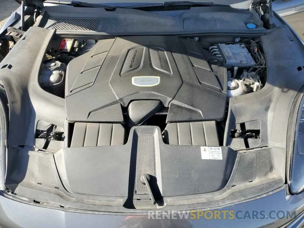 12 Photograph of a damaged car WP1AE2AY8LDA22202 PORSCHE CAYENNE 2020