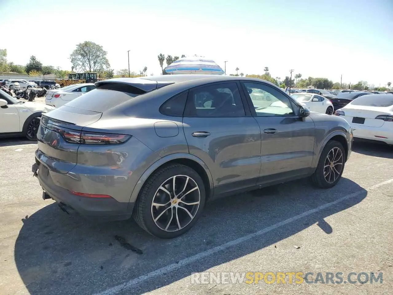 3 Photograph of a damaged car WP1BB2AY9LDA57683 PORSCHE CAYENNE 2020