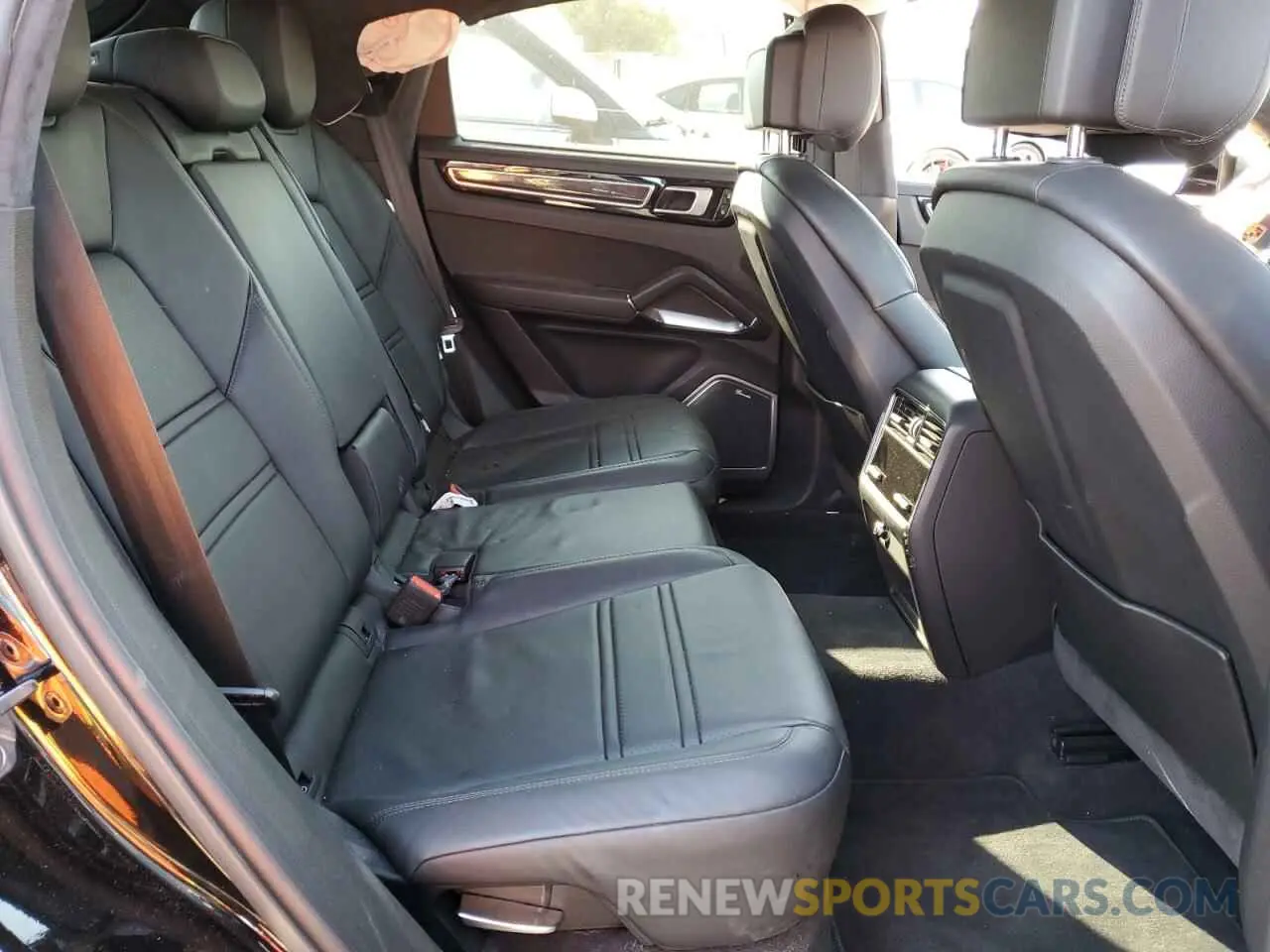 11 Photograph of a damaged car WP1BF2AYXLDA65330 PORSCHE CAYENNE 2020