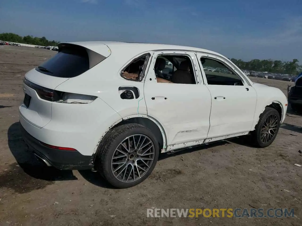 3 Photograph of a damaged car WP1AA2AY2MDA04727 PORSCHE CAYENNE 2021