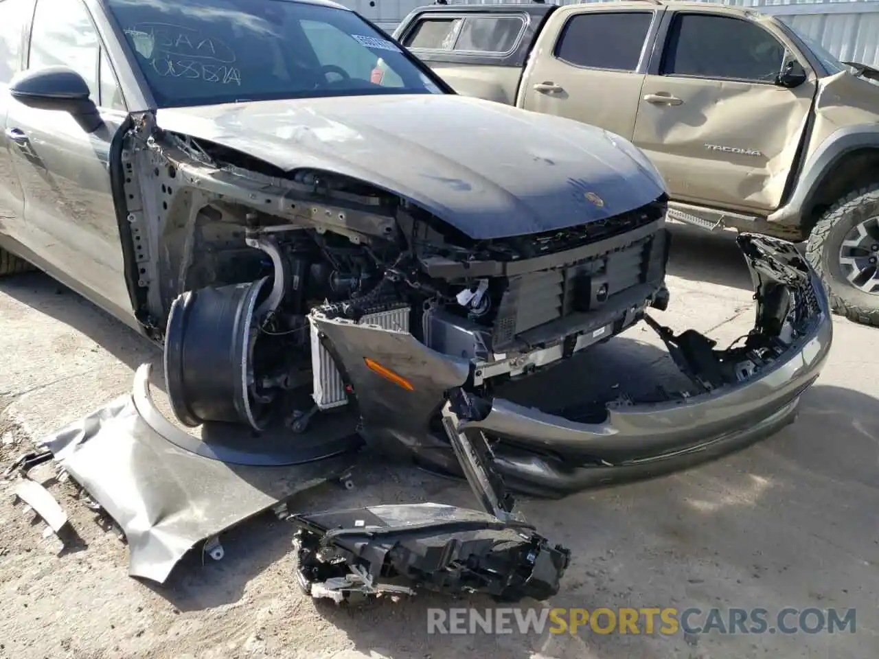 9 Photograph of a damaged car WP1AA2AY4MDA06530 PORSCHE CAYENNE 2021