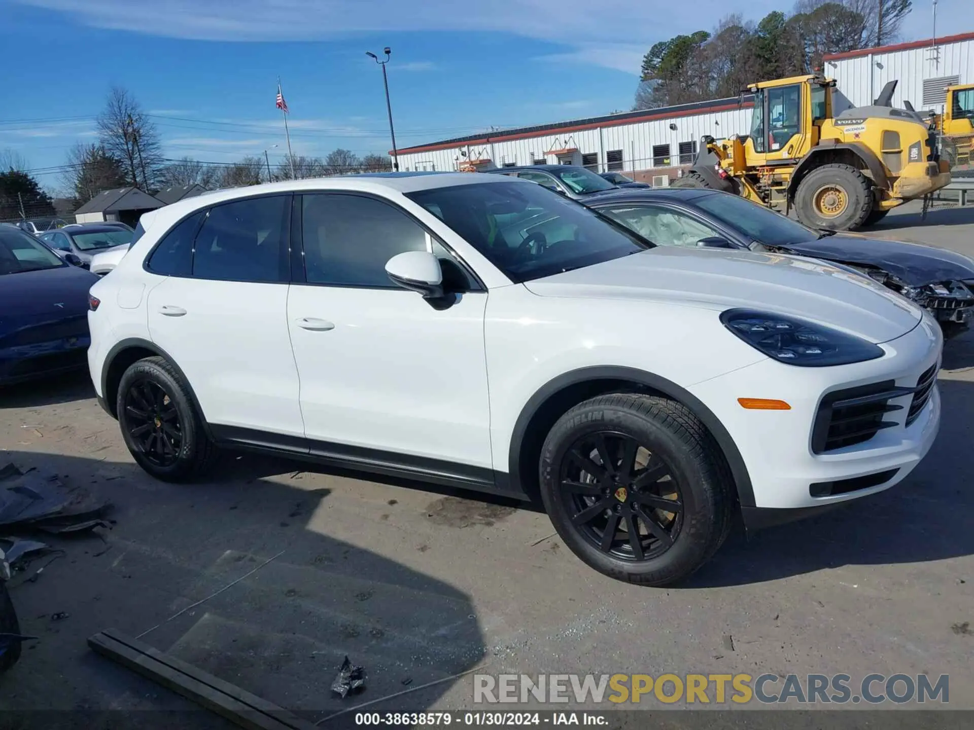 14 Photograph of a damaged car WP1AA2AY4MDA06950 PORSCHE CAYENNE 2021