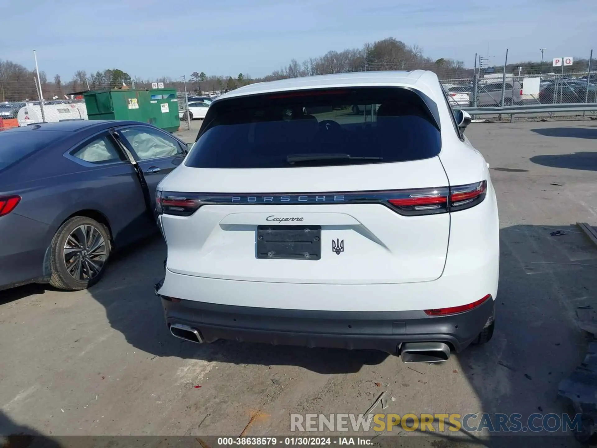 17 Photograph of a damaged car WP1AA2AY4MDA06950 PORSCHE CAYENNE 2021