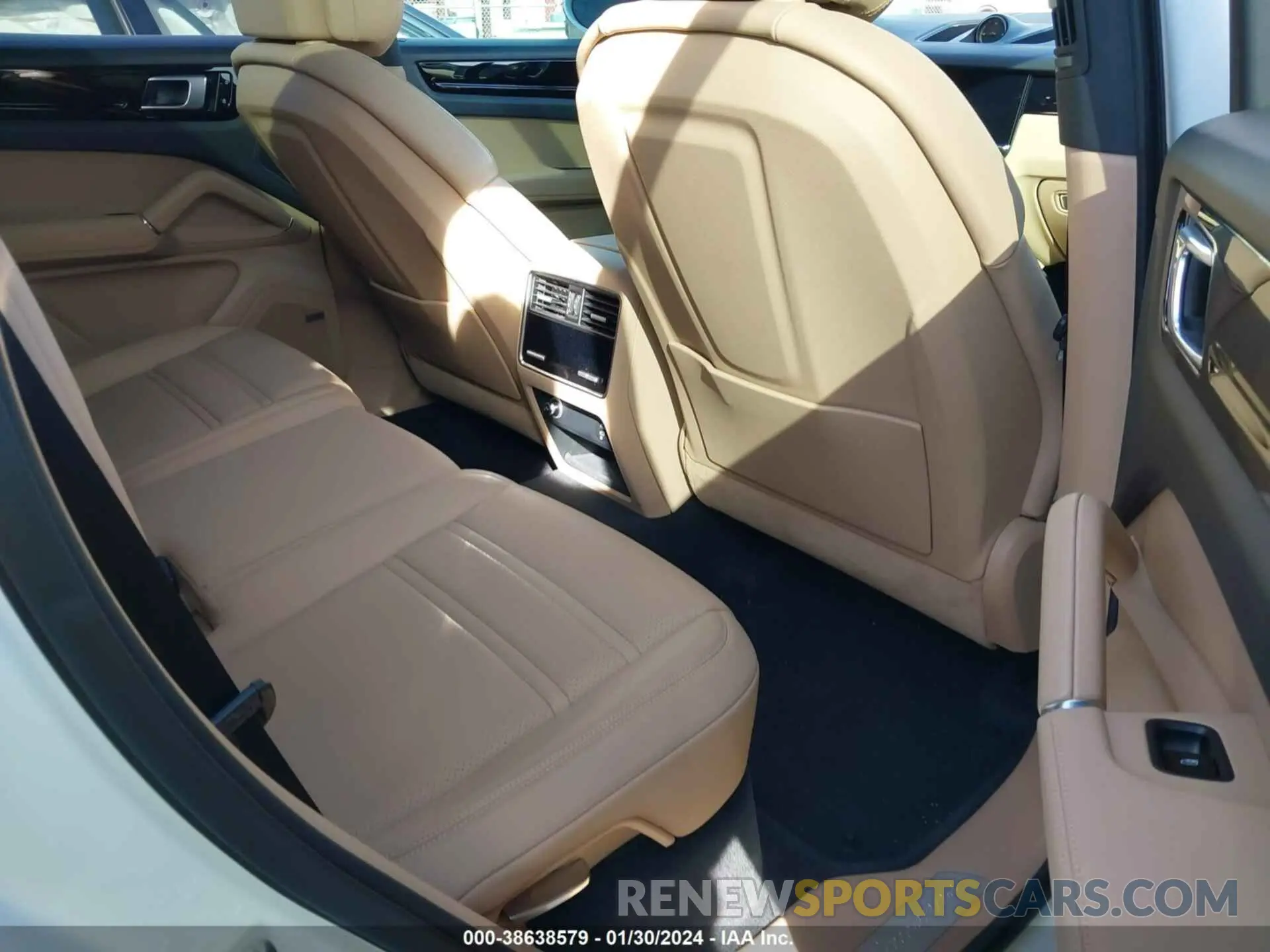 8 Photograph of a damaged car WP1AA2AY4MDA06950 PORSCHE CAYENNE 2021