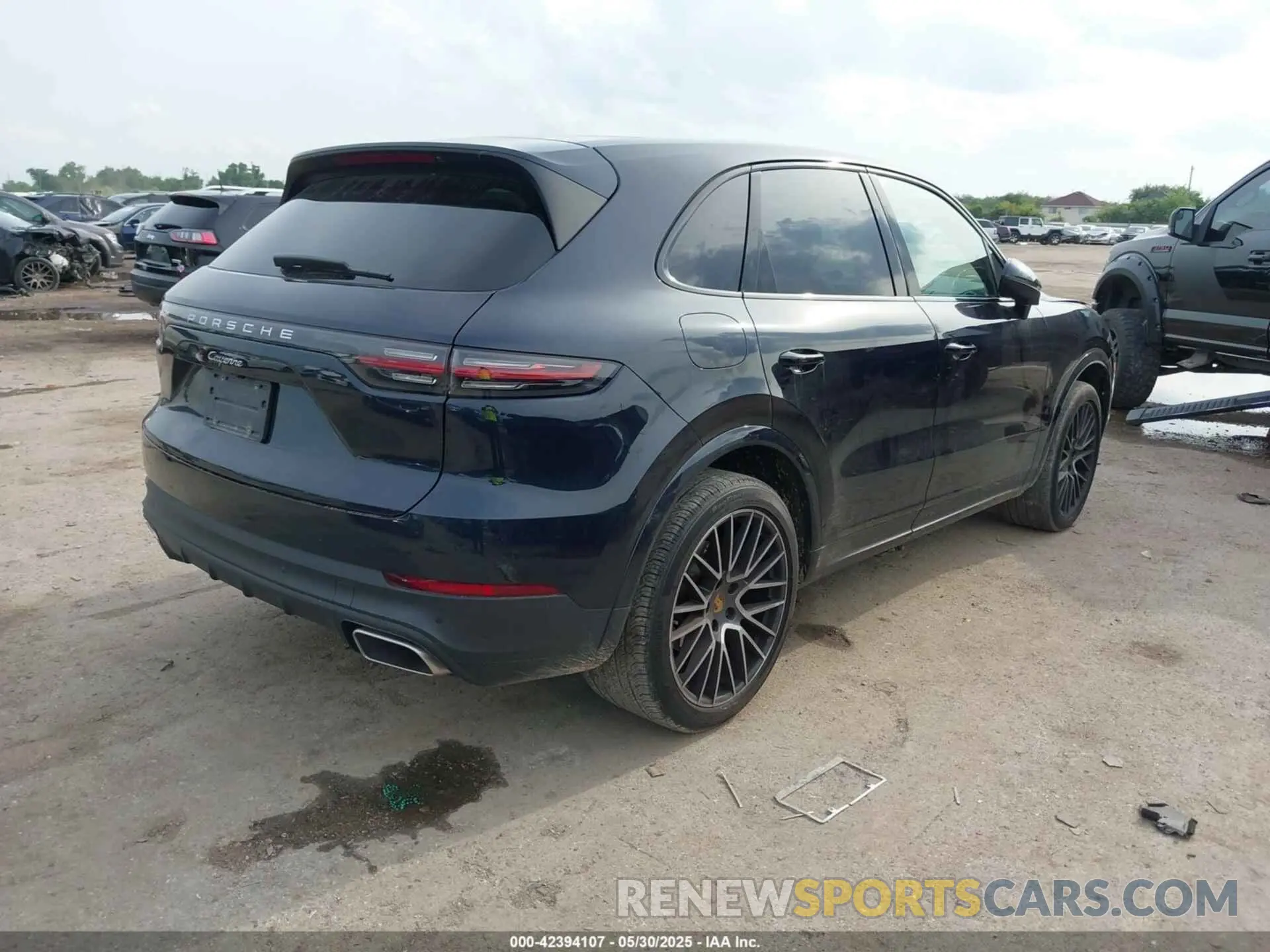4 Photograph of a damaged car WP1AA2AY5MDA04835 PORSCHE CAYENNE 2021