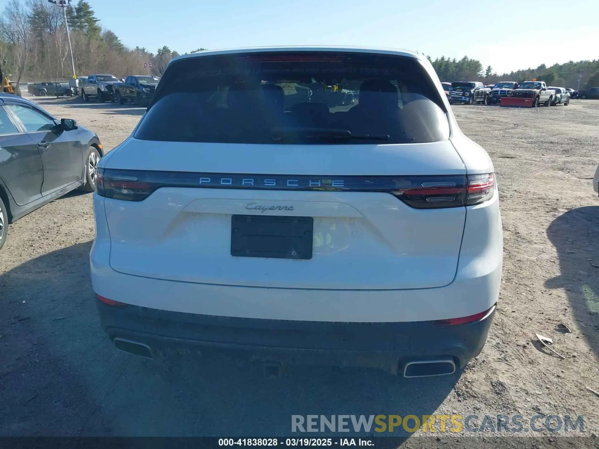 16 Photograph of a damaged car WP1AA2AY7MDA01807 PORSCHE CAYENNE 2021