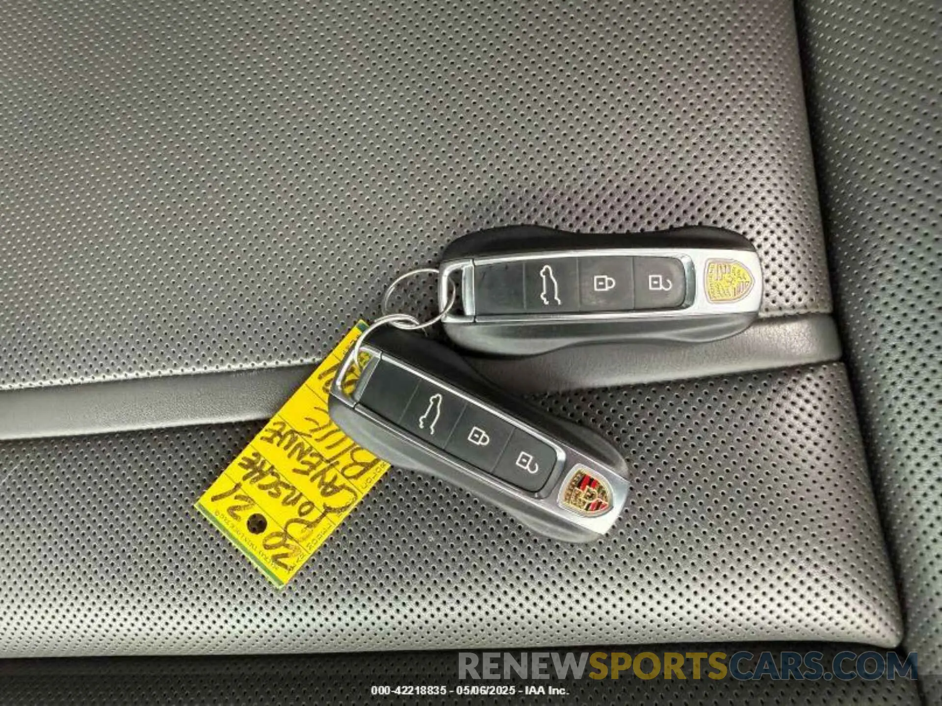 11 Photograph of a damaged car WP1AA2AYXMDA02563 PORSCHE CAYENNE 2021