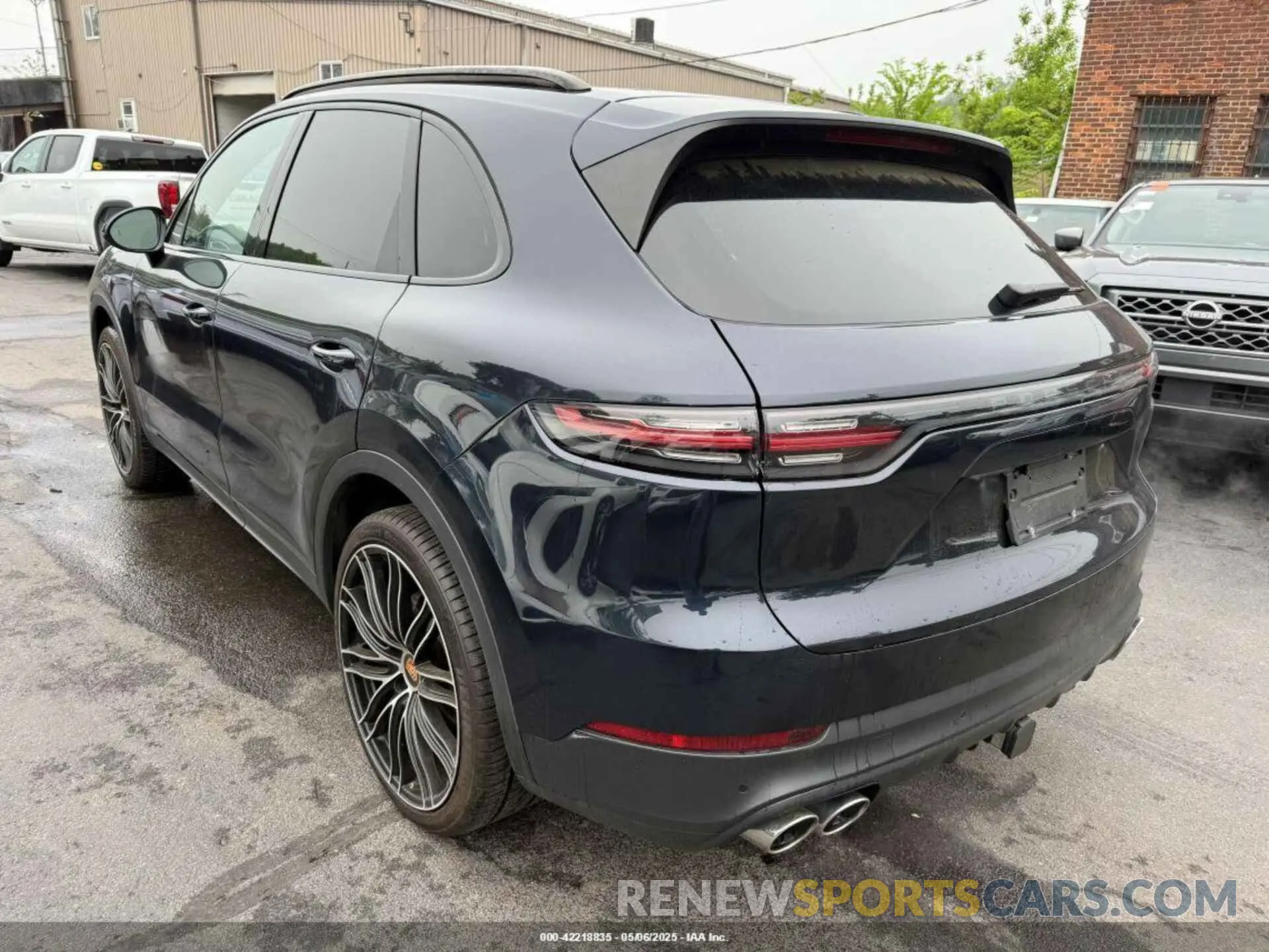 3 Photograph of a damaged car WP1AA2AYXMDA02563 PORSCHE CAYENNE 2021
