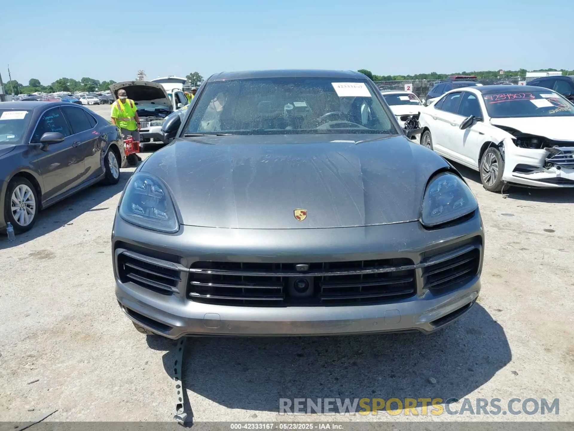 12 Photograph of a damaged car WP1AB2AY8MDA28690 PORSCHE CAYENNE 2021
