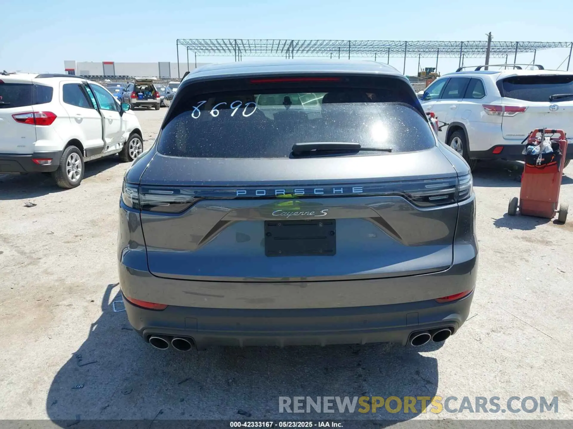 16 Photograph of a damaged car WP1AB2AY8MDA28690 PORSCHE CAYENNE 2021