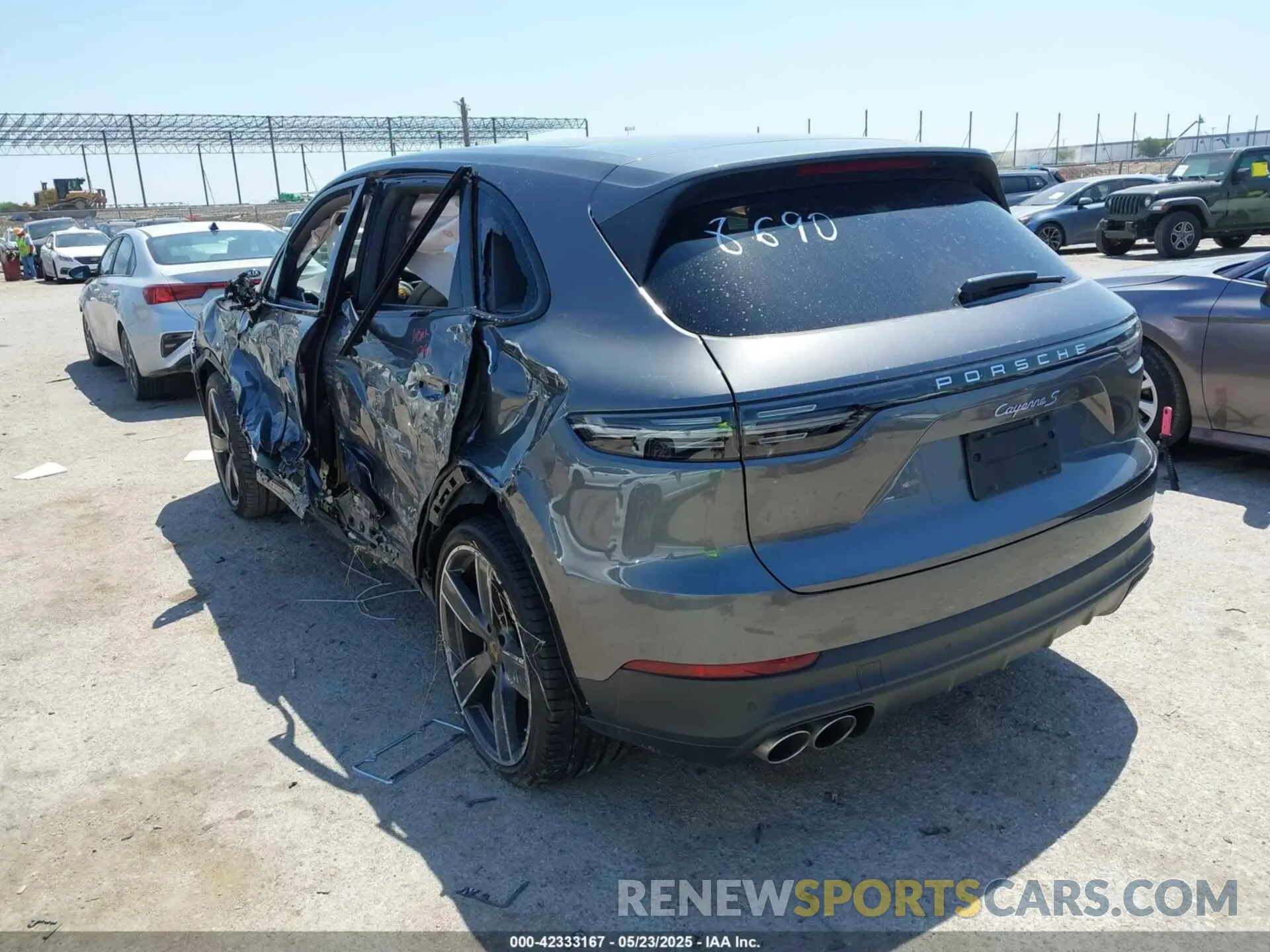 3 Photograph of a damaged car WP1AB2AY8MDA28690 PORSCHE CAYENNE 2021