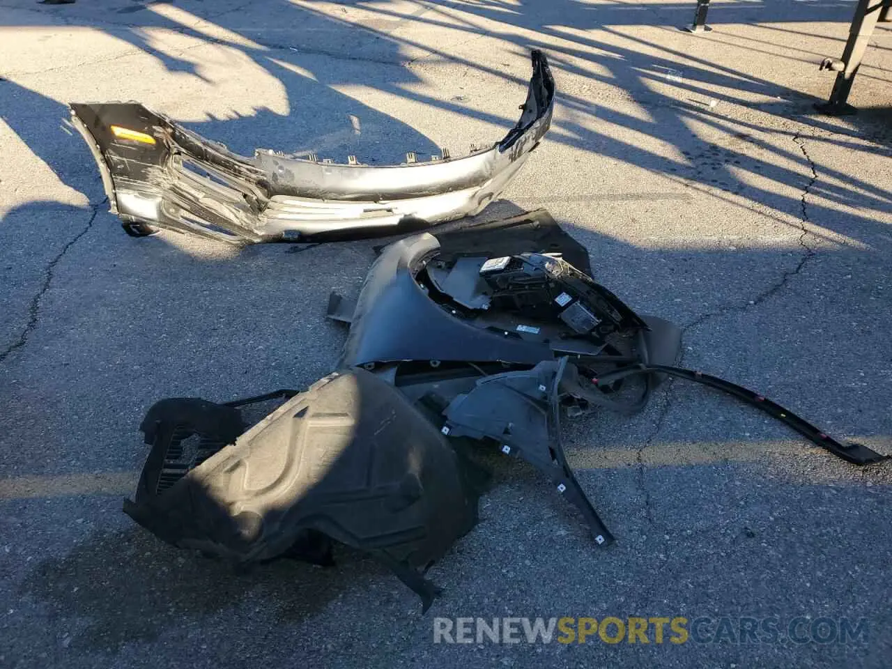 13 Photograph of a damaged car WP1AB2AYXMDA27735 PORSCHE CAYENNE 2021
