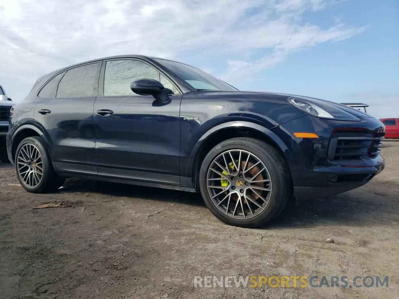 4 Photograph of a damaged car WP1AE2AYXMDA24681 PORSCHE CAYENNE 2021