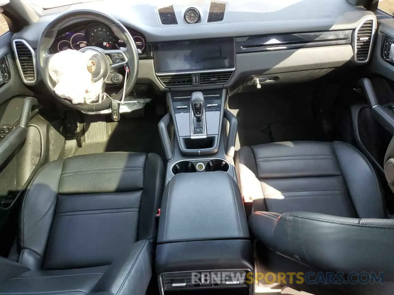 8 Photograph of a damaged car WP1BA2AY5MDA41596 PORSCHE CAYENNE 2021