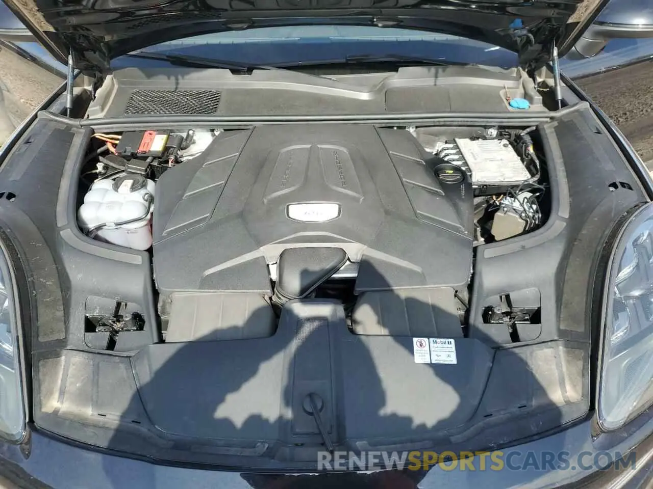 12 Photograph of a damaged car WP1BA2AY5MDA42828 PORSCHE CAYENNE 2021