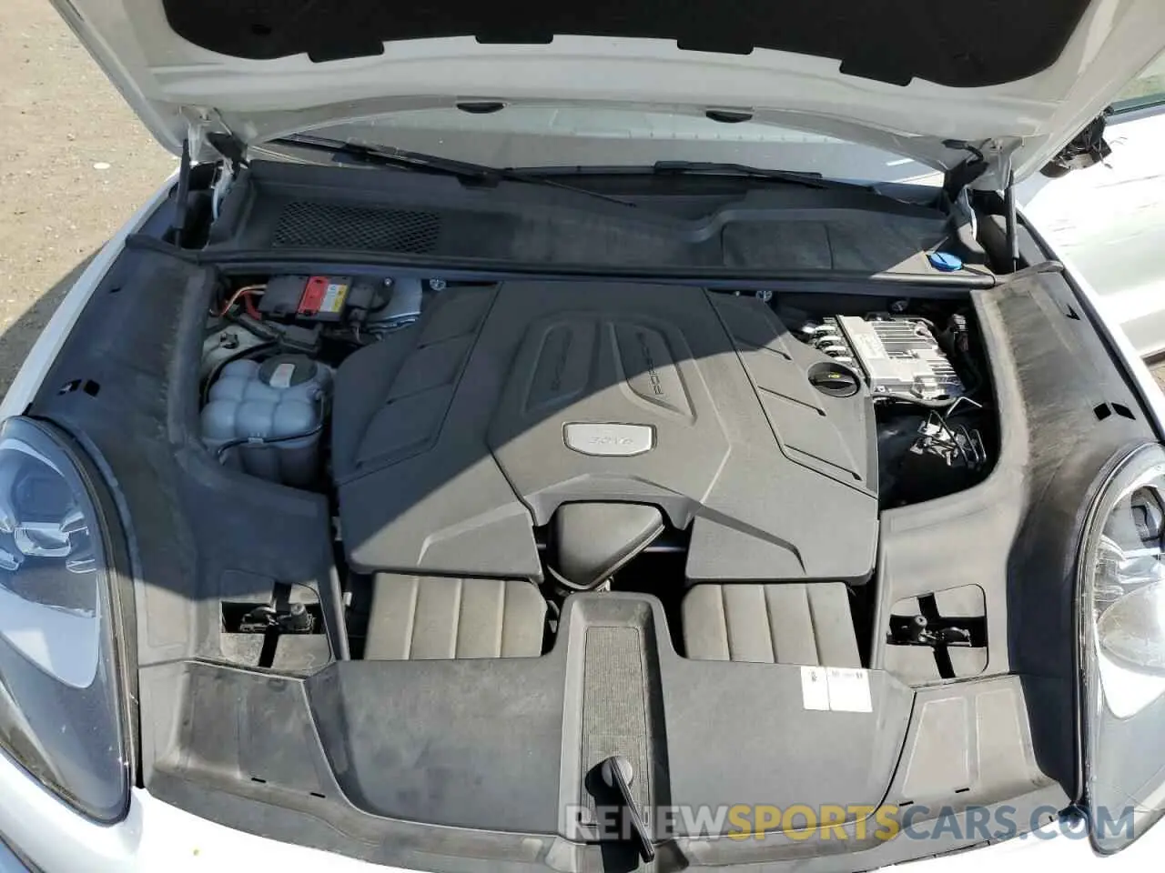 12 Photograph of a damaged car WP1BA2AY5MDA42876 PORSCHE CAYENNE 2021