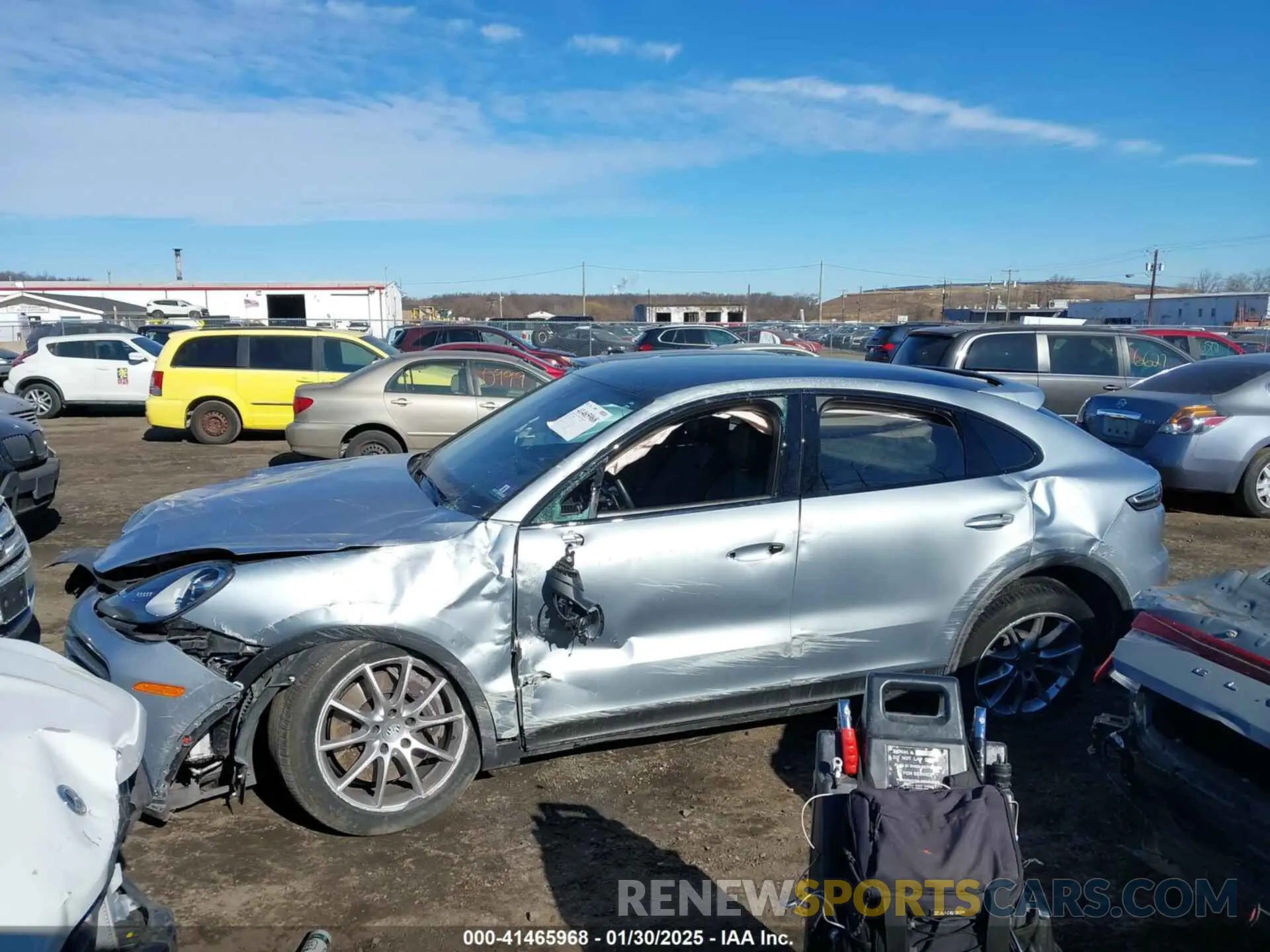 13 Photograph of a damaged car WP1BA2AY8MDA42886 PORSCHE CAYENNE 2021