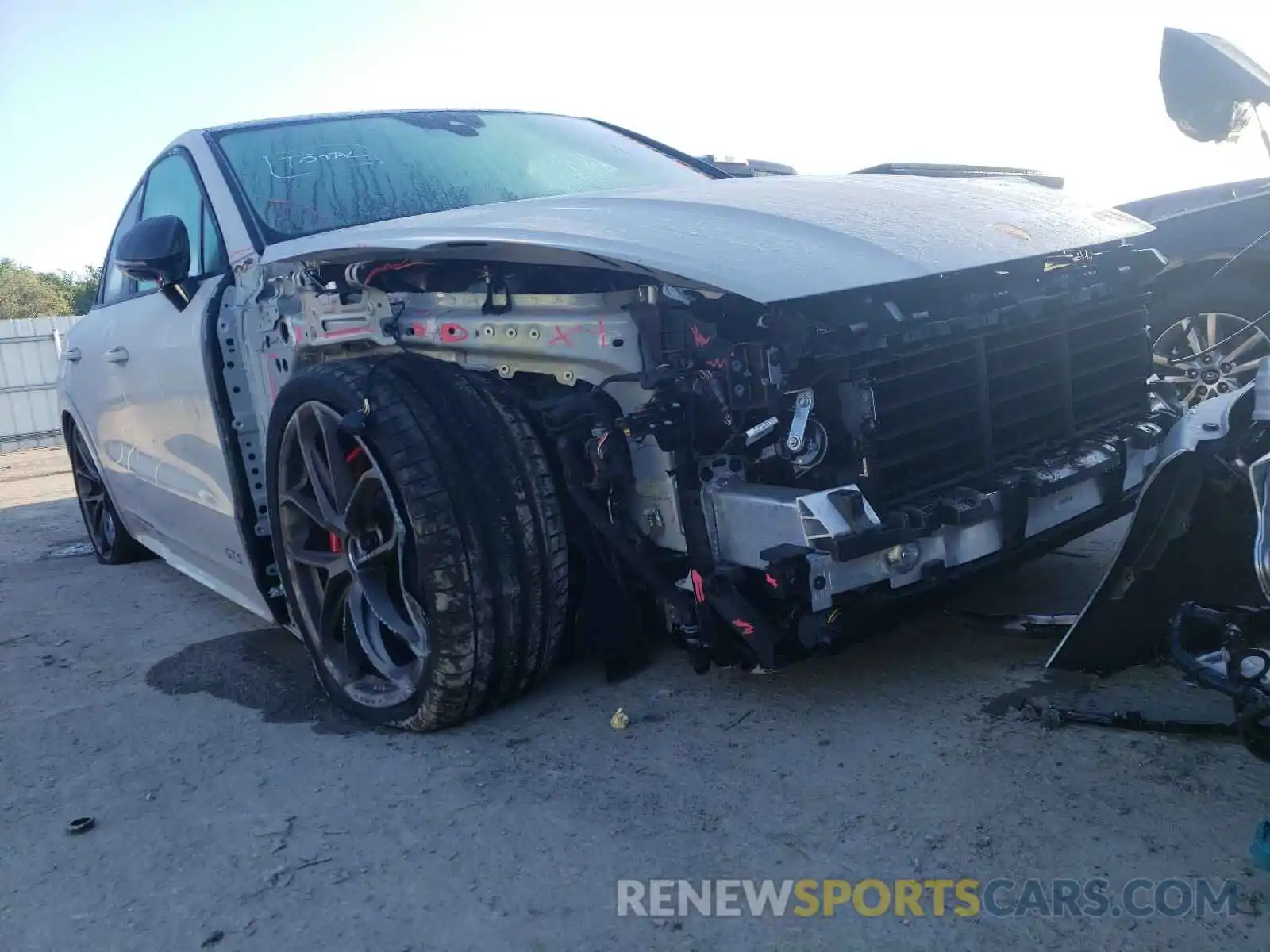 9 Photograph of a damaged car WP1BG2AY8MDA49643 PORSCHE CAYENNE 2021