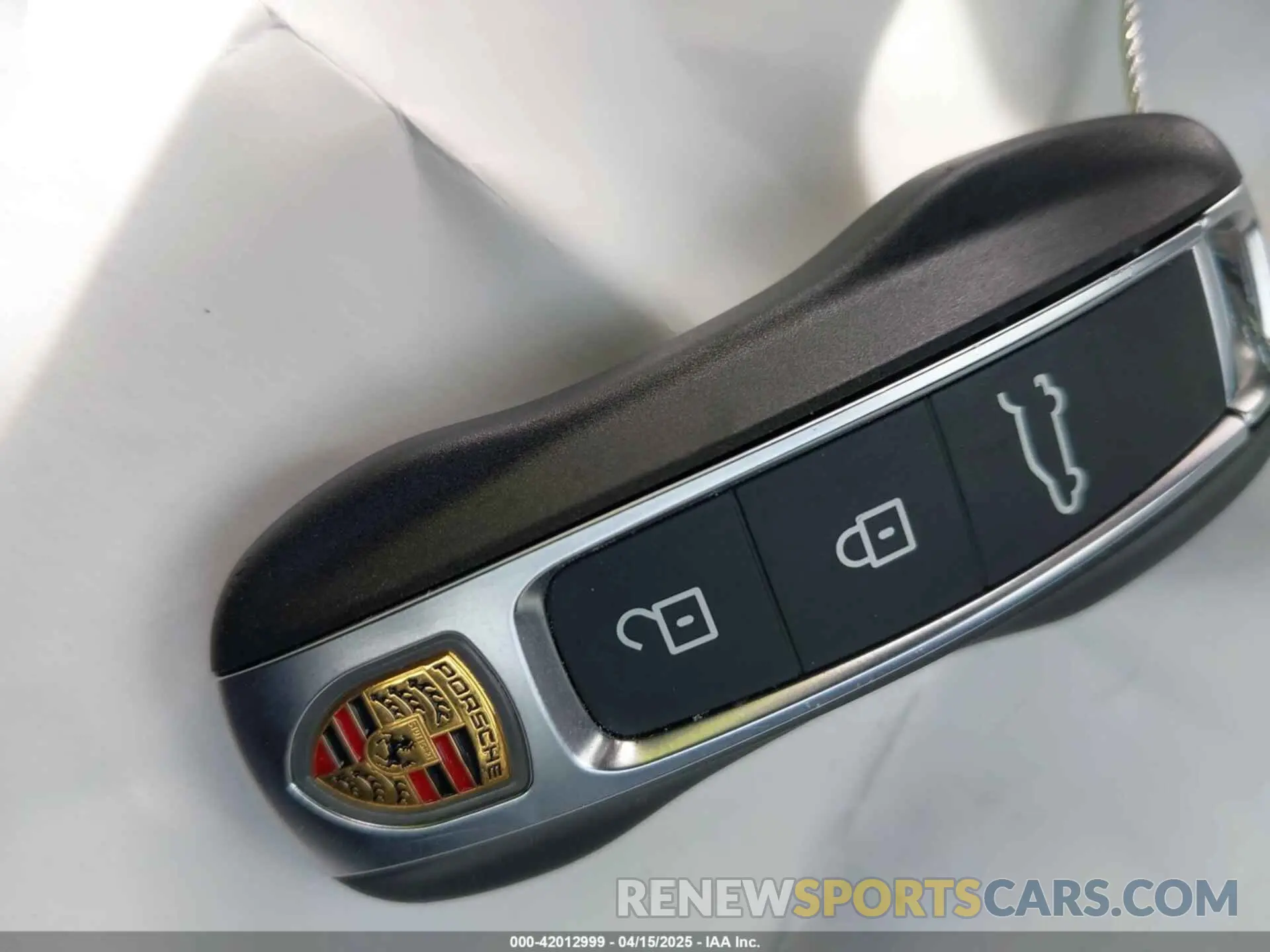 11 Photograph of a damaged car WP1AA2AY0NDA03531 PORSCHE CAYENNE 2022