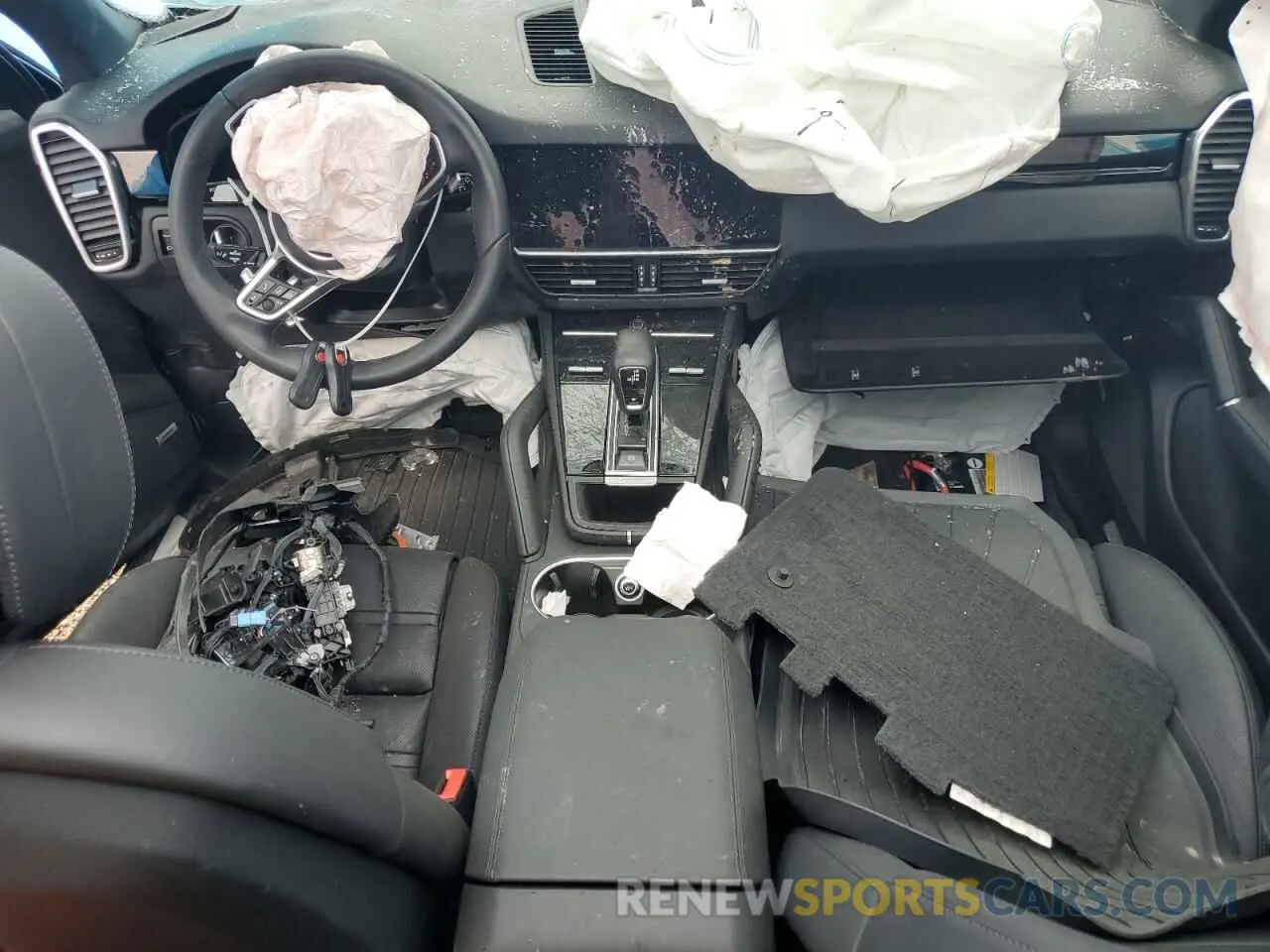 8 Photograph of a damaged car WP1AA2AY0NDA04582 PORSCHE CAYENNE 2022