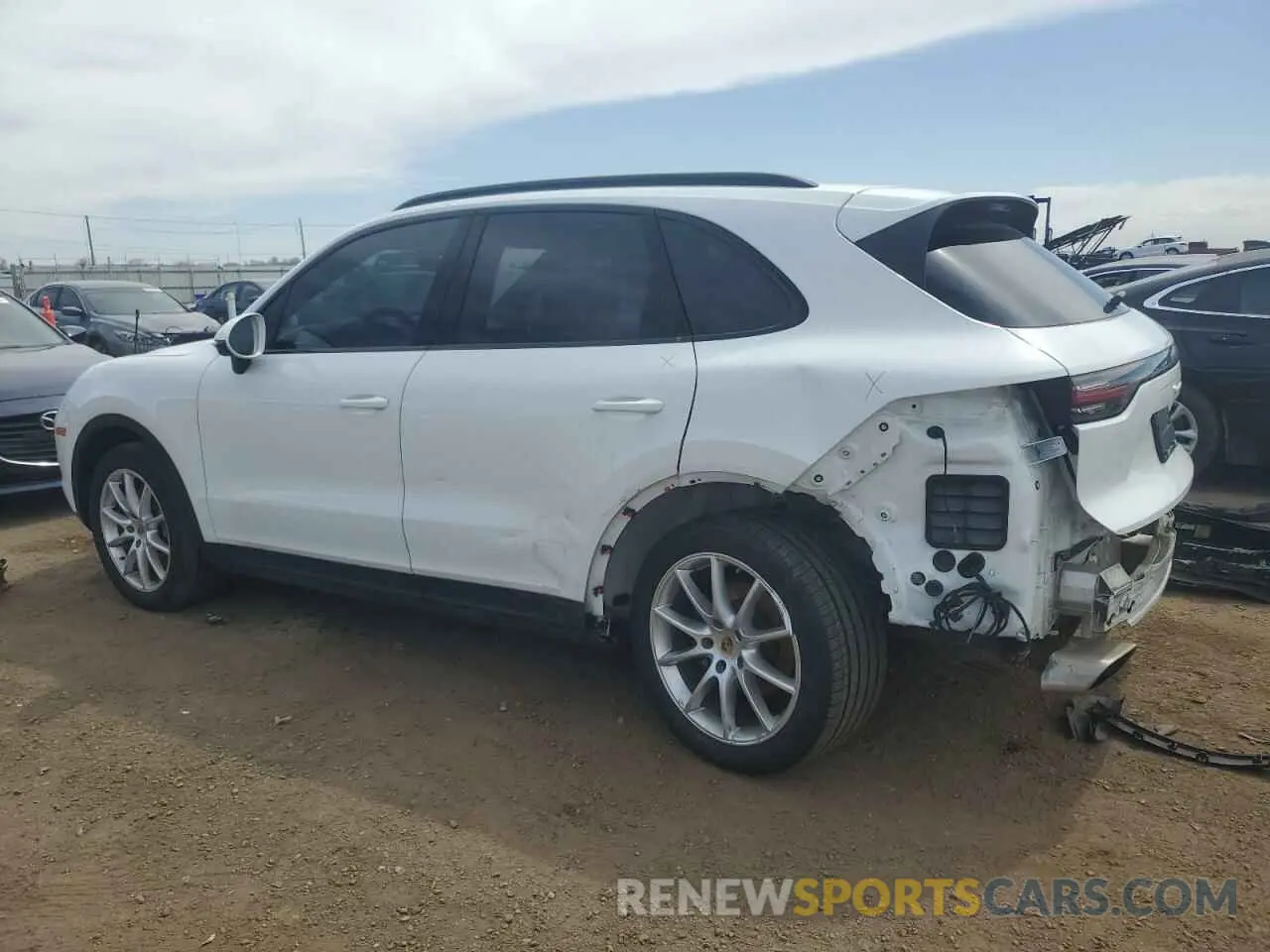 2 Photograph of a damaged car WP1AA2AY2NDA04695 PORSCHE CAYENNE 2022