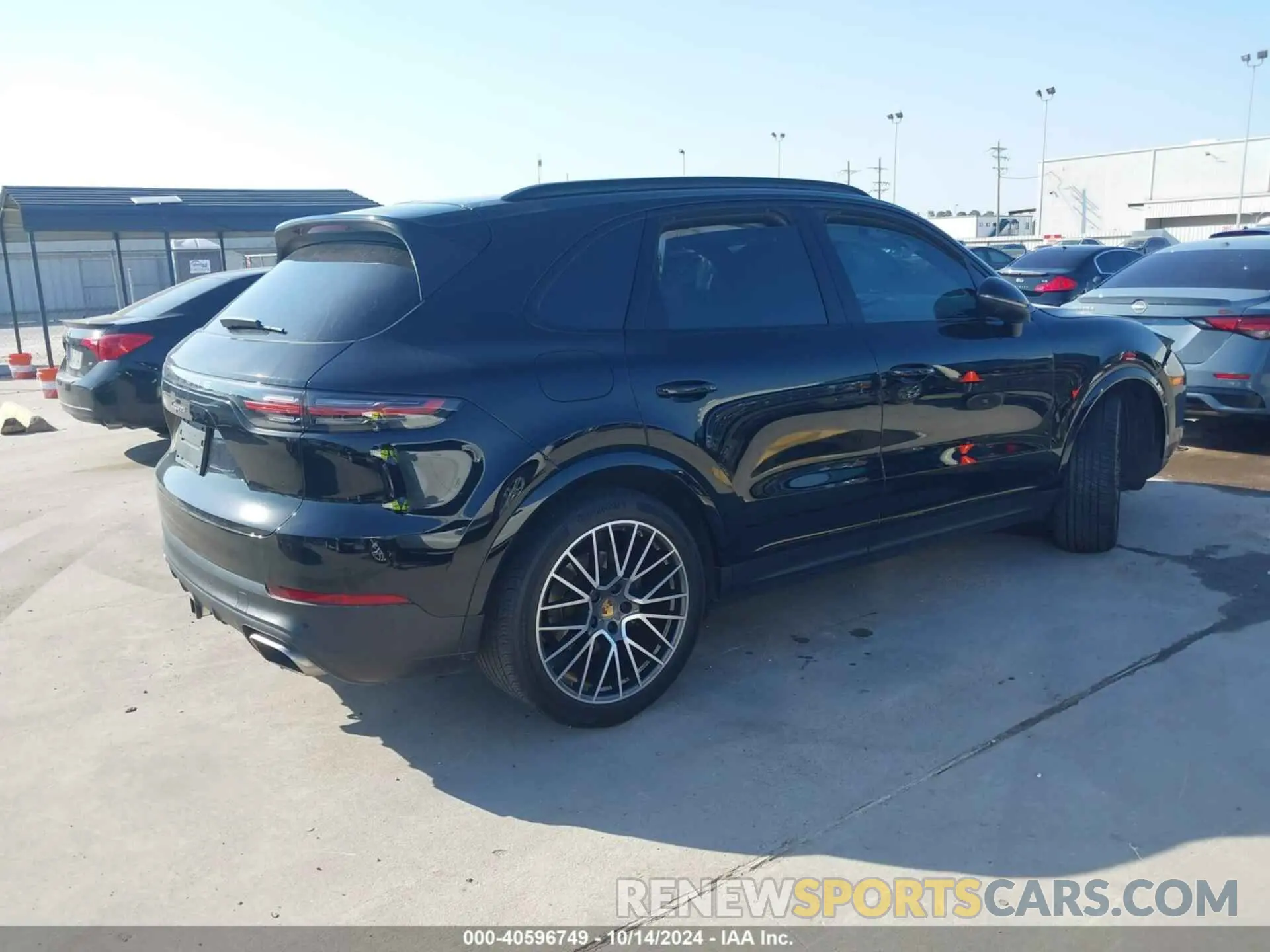 4 Photograph of a damaged car WP1AA2AY4NDA03550 PORSCHE CAYENNE 2022