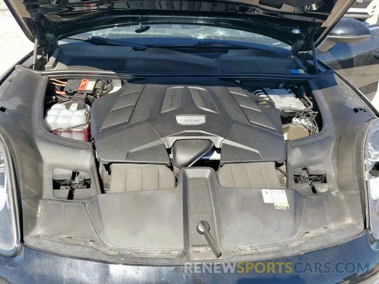 12 Photograph of a damaged car WP1AA2AY4NDA03564 PORSCHE CAYENNE 2022
