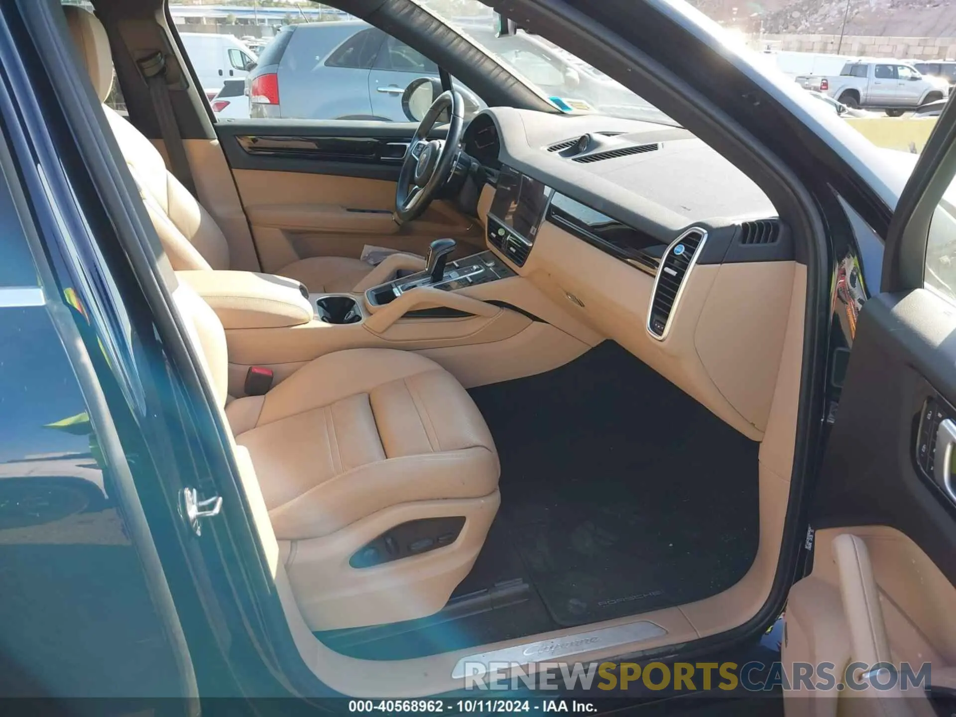 5 Photograph of a damaged car WP1AA2AY6NDA04103 PORSCHE CAYENNE 2022