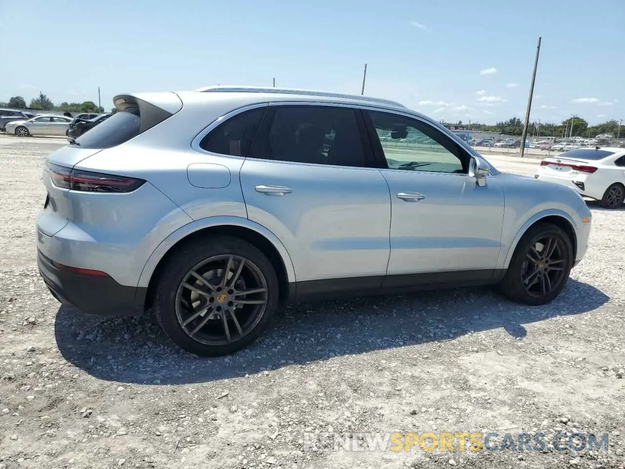 3 Photograph of a damaged car WP1AA2AY8NDA01171 PORSCHE CAYENNE 2022