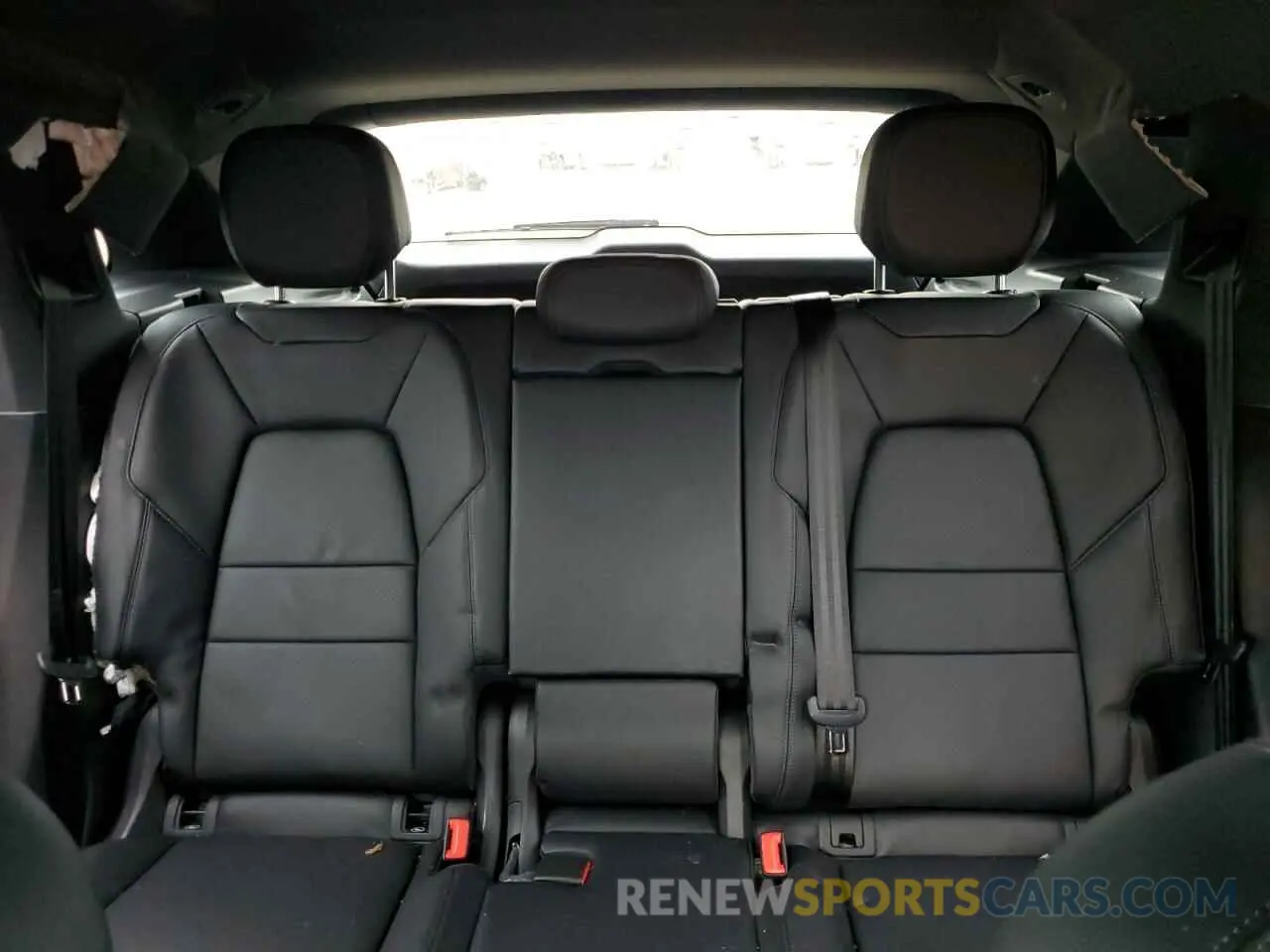 10 Photograph of a damaged car WP1AA2AY9NDA04824 PORSCHE CAYENNE 2022