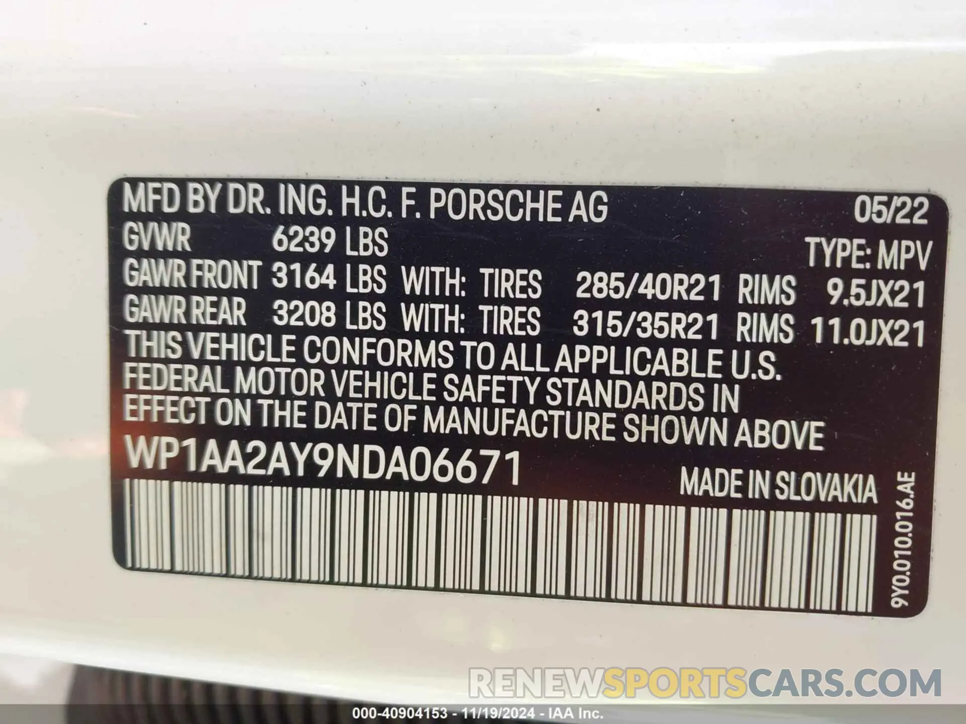 9 Photograph of a damaged car WP1AA2AY9NDA06671 PORSCHE CAYENNE 2022