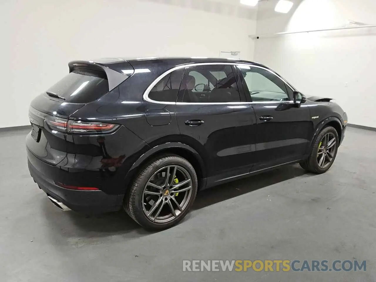 3 Photograph of a damaged car WP1AE2AYXNDA26643 PORSCHE CAYENNE 2022