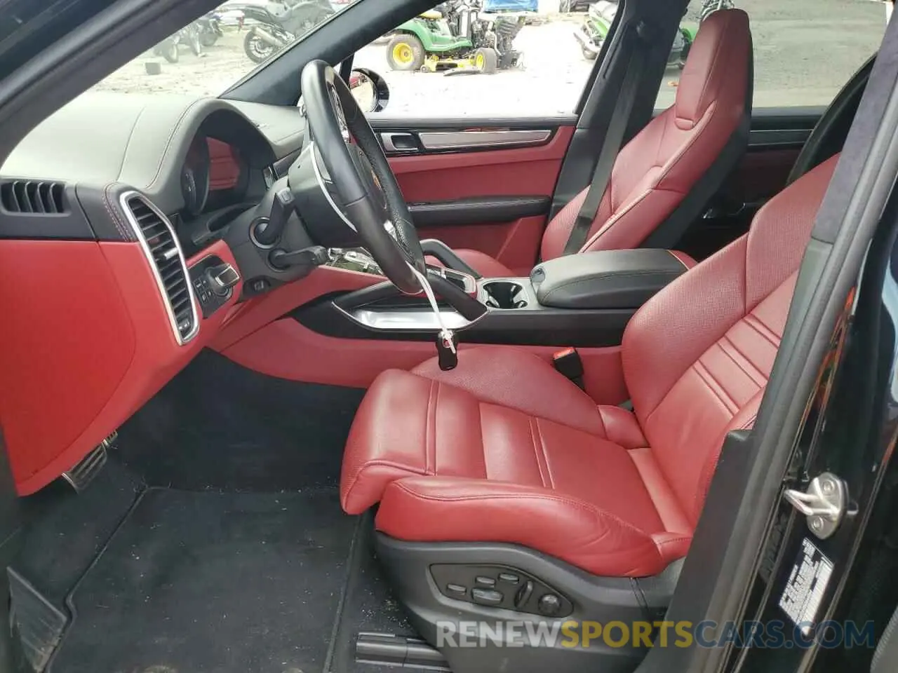 7 Photograph of a damaged car WP1AF2AY0NDA44064 PORSCHE CAYENNE 2022