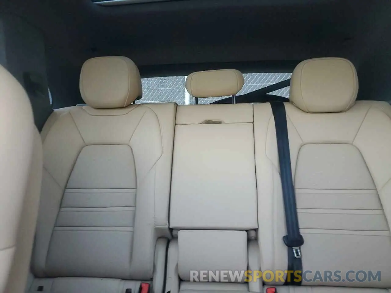 10 Photograph of a damaged car WP1AF2AY5NDA44206 PORSCHE CAYENNE 2022