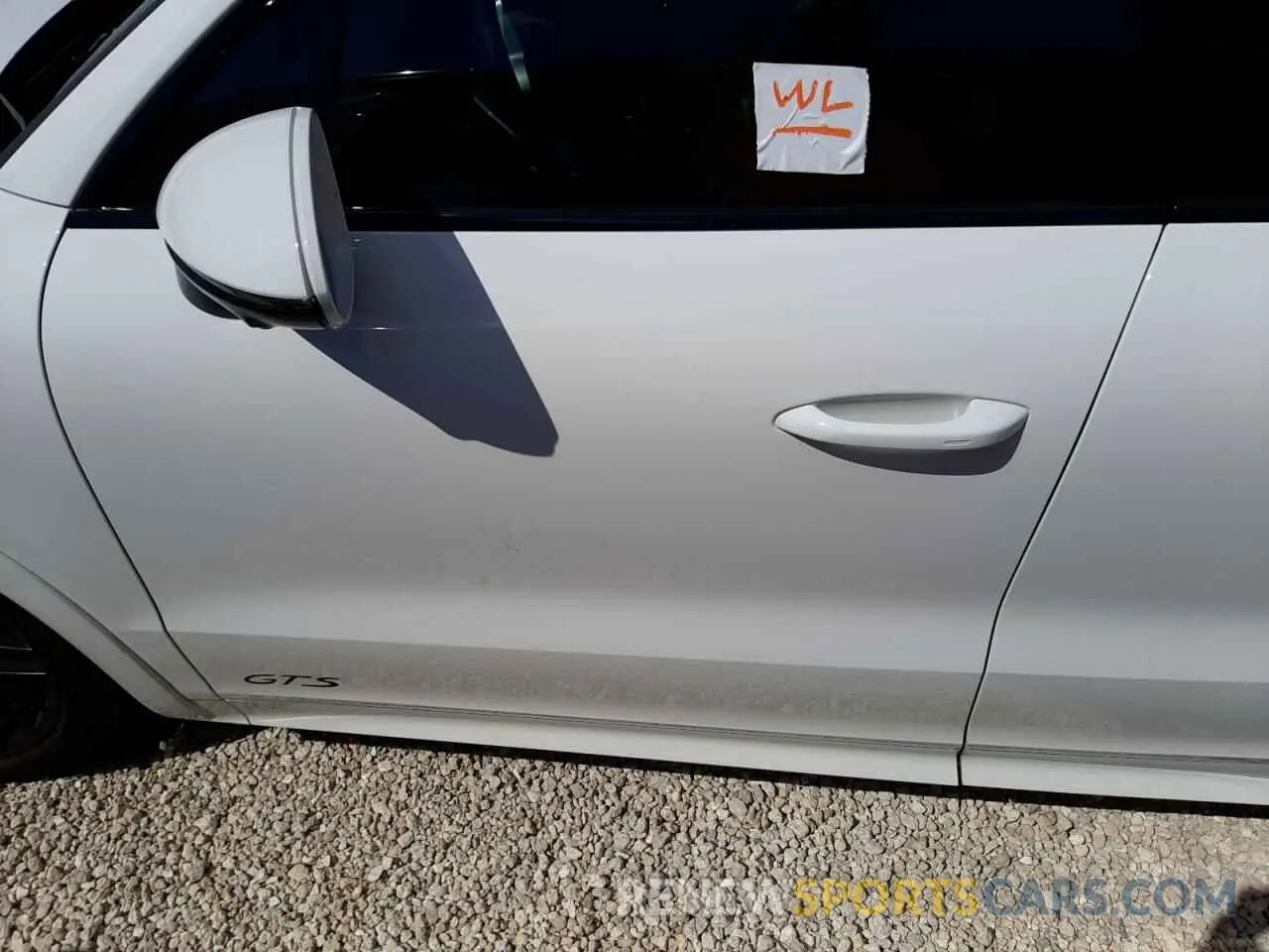 9 Photograph of a damaged car WP1AG2AY6NDA38296 PORSCHE CAYENNE 2022