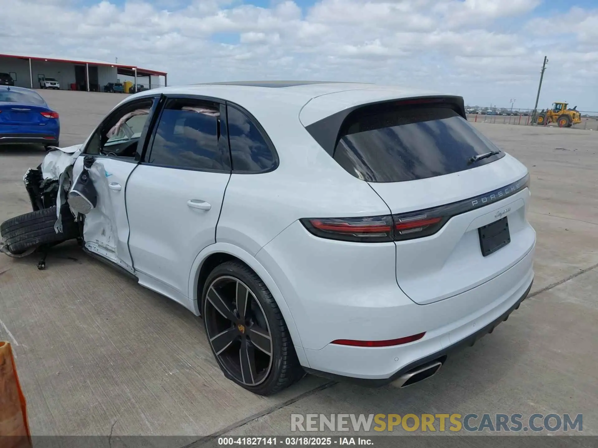 3 Photograph of a damaged car WP1AA2AY0PDA06402 PORSCHE CAYENNE 2023