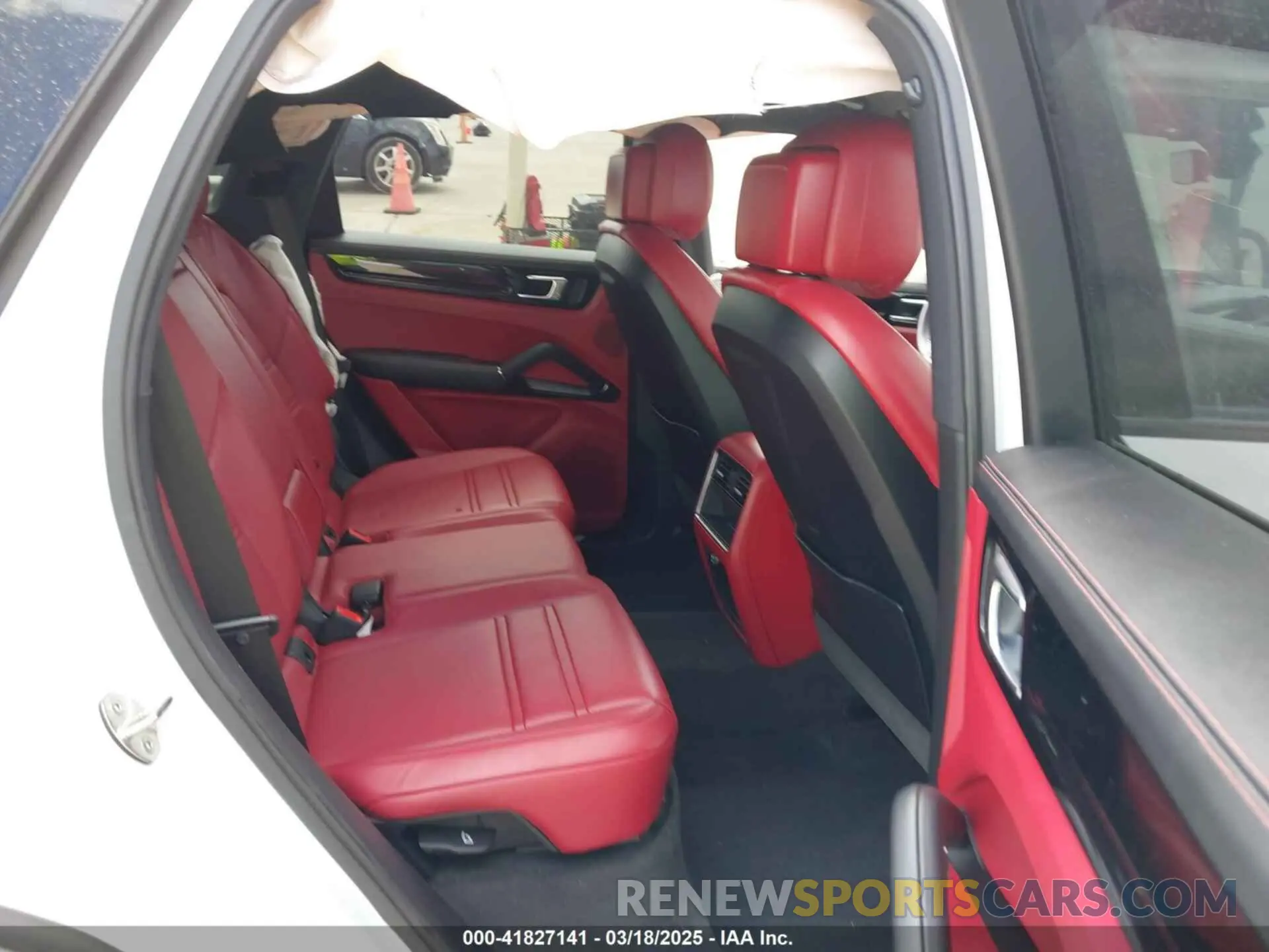 8 Photograph of a damaged car WP1AA2AY0PDA06402 PORSCHE CAYENNE 2023