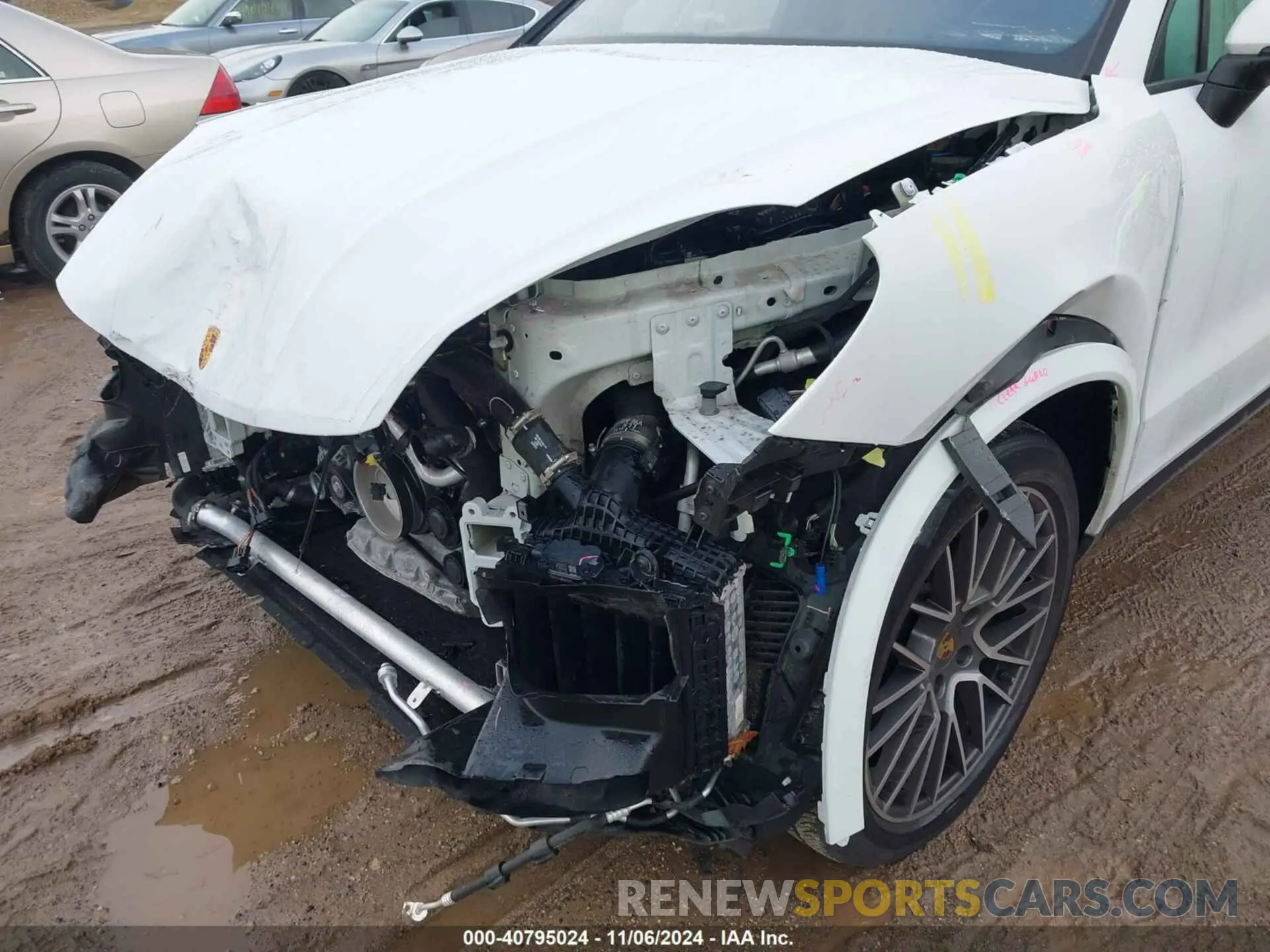 18 Photograph of a damaged car WP1AA2AY1PDA09213 PORSCHE CAYENNE 2023