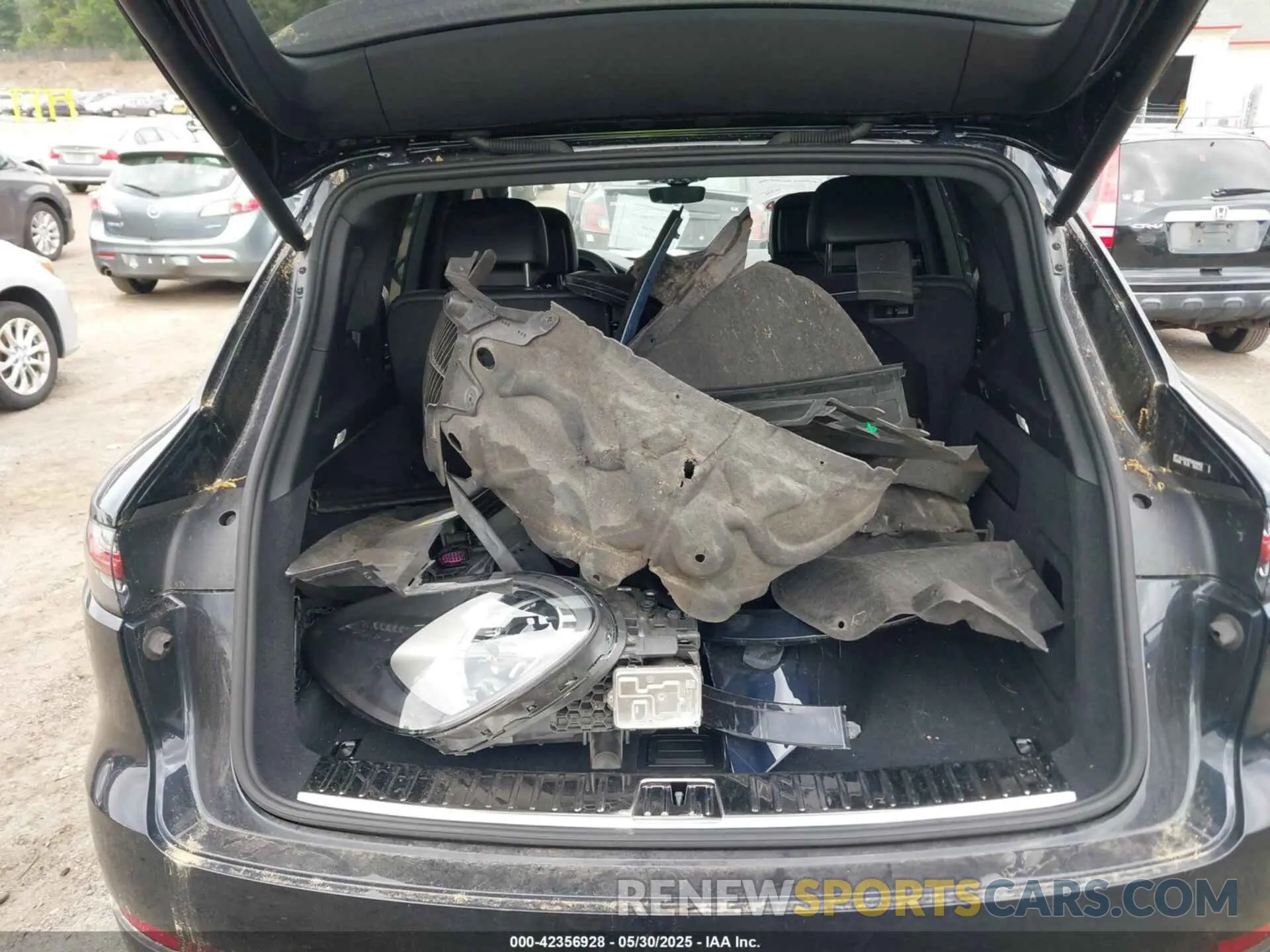12 Photograph of a damaged car WP1AA2AY4PDA04443 PORSCHE CAYENNE 2023