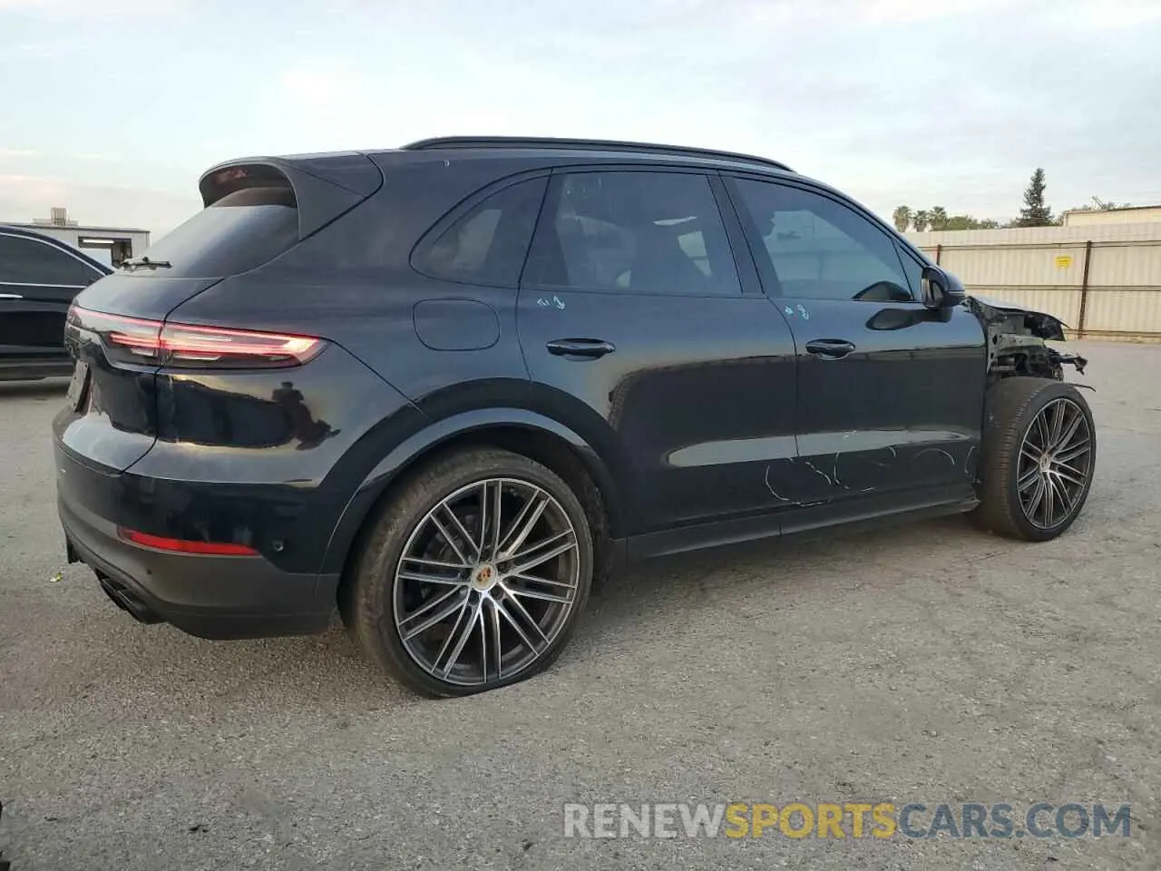3 Photograph of a damaged car WP1AB2AY8PDA15250 PORSCHE CAYENNE 2023