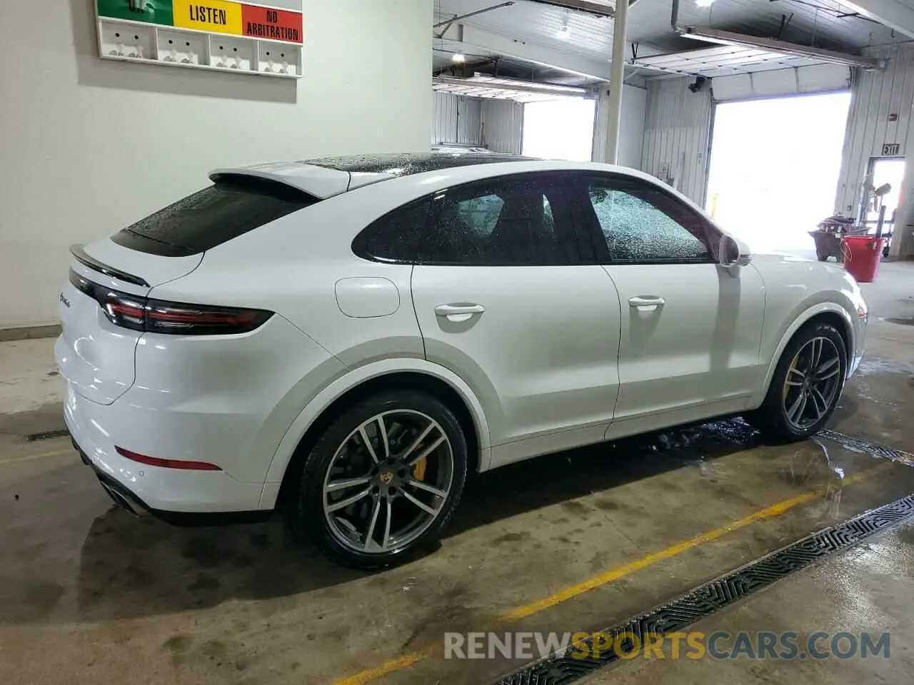 3 Photograph of a damaged car WP1BF2AY0PDA35128 PORSCHE CAYENNE 2023