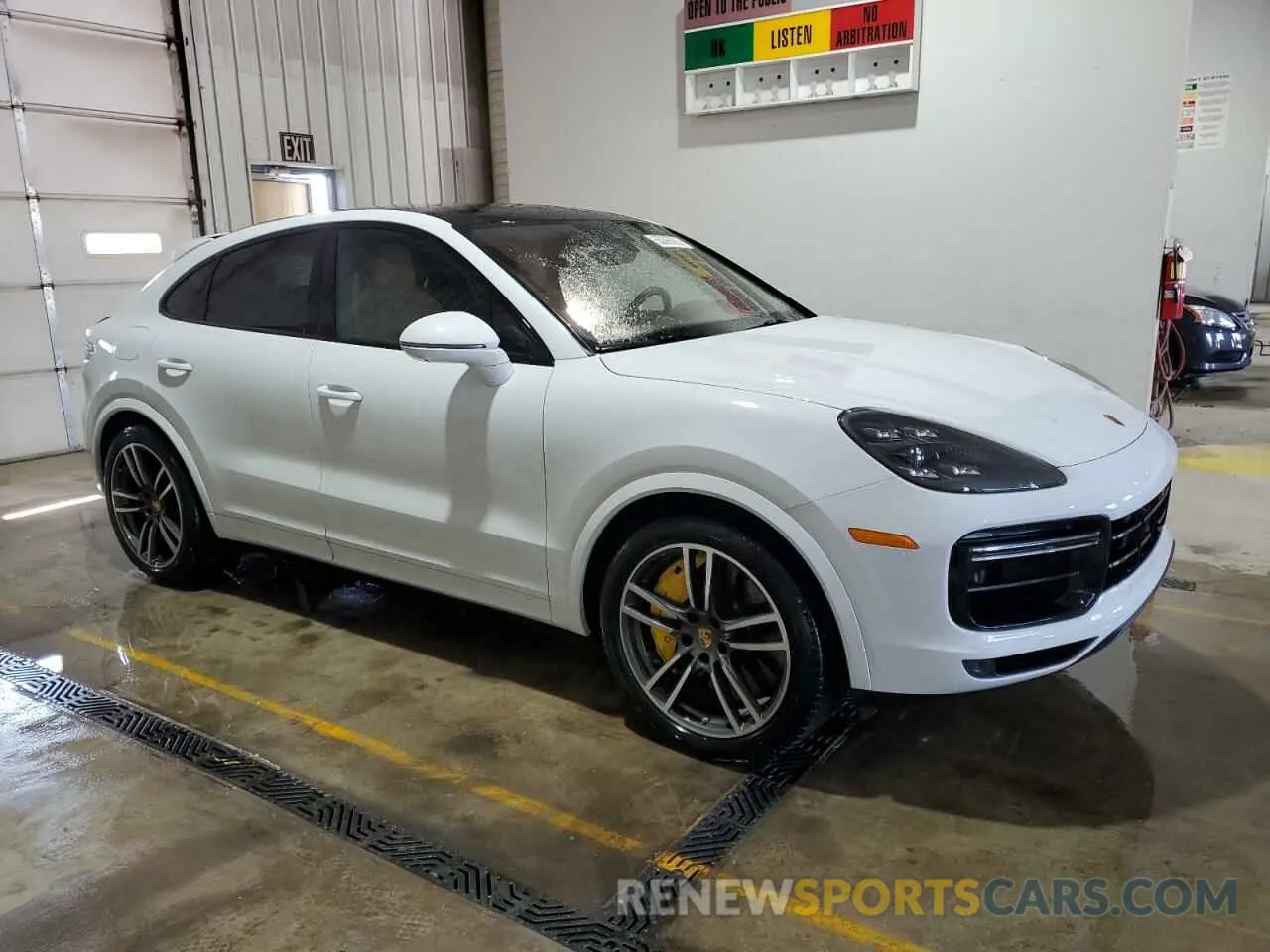 4 Photograph of a damaged car WP1BF2AY0PDA35128 PORSCHE CAYENNE 2023