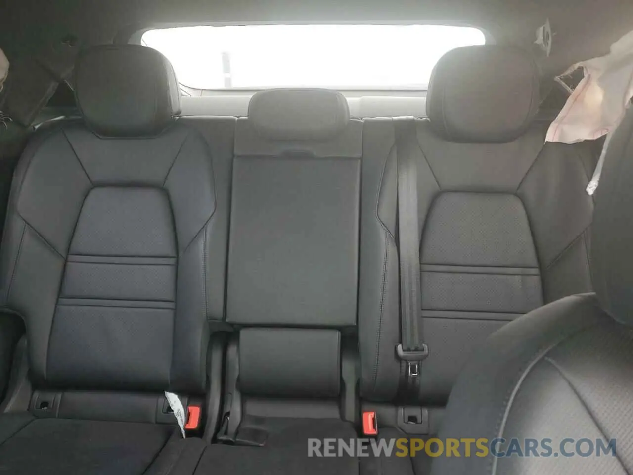 10 Photograph of a damaged car WP1BG2AY5PDA33226 PORSCHE CAYENNE 2023