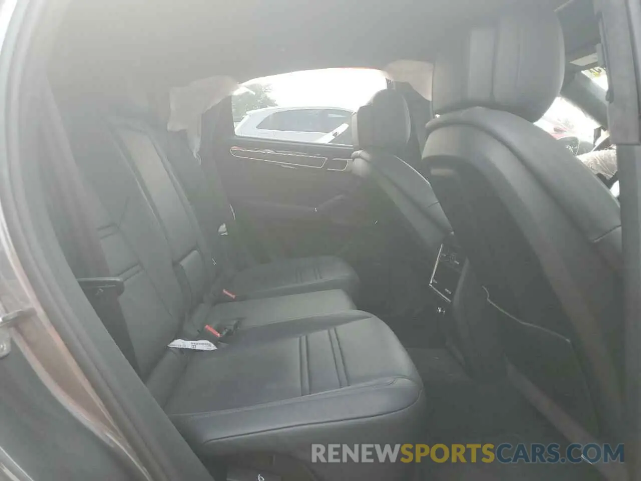 11 Photograph of a damaged car WP1BG2AY5PDA33226 PORSCHE CAYENNE 2023