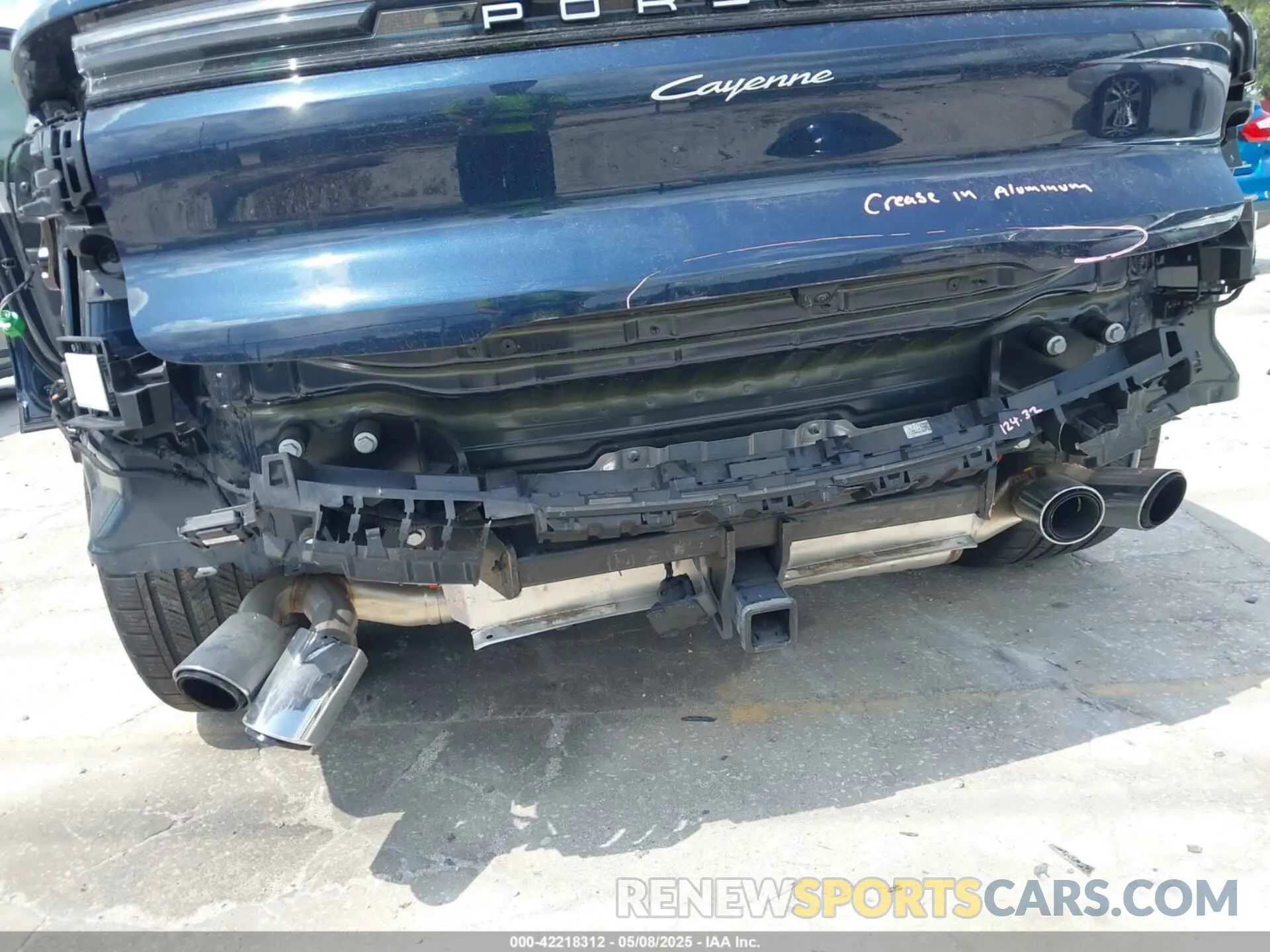 6 Photograph of a damaged car WP1AA2AY2RDA02192 PORSCHE CAYENNE 2024